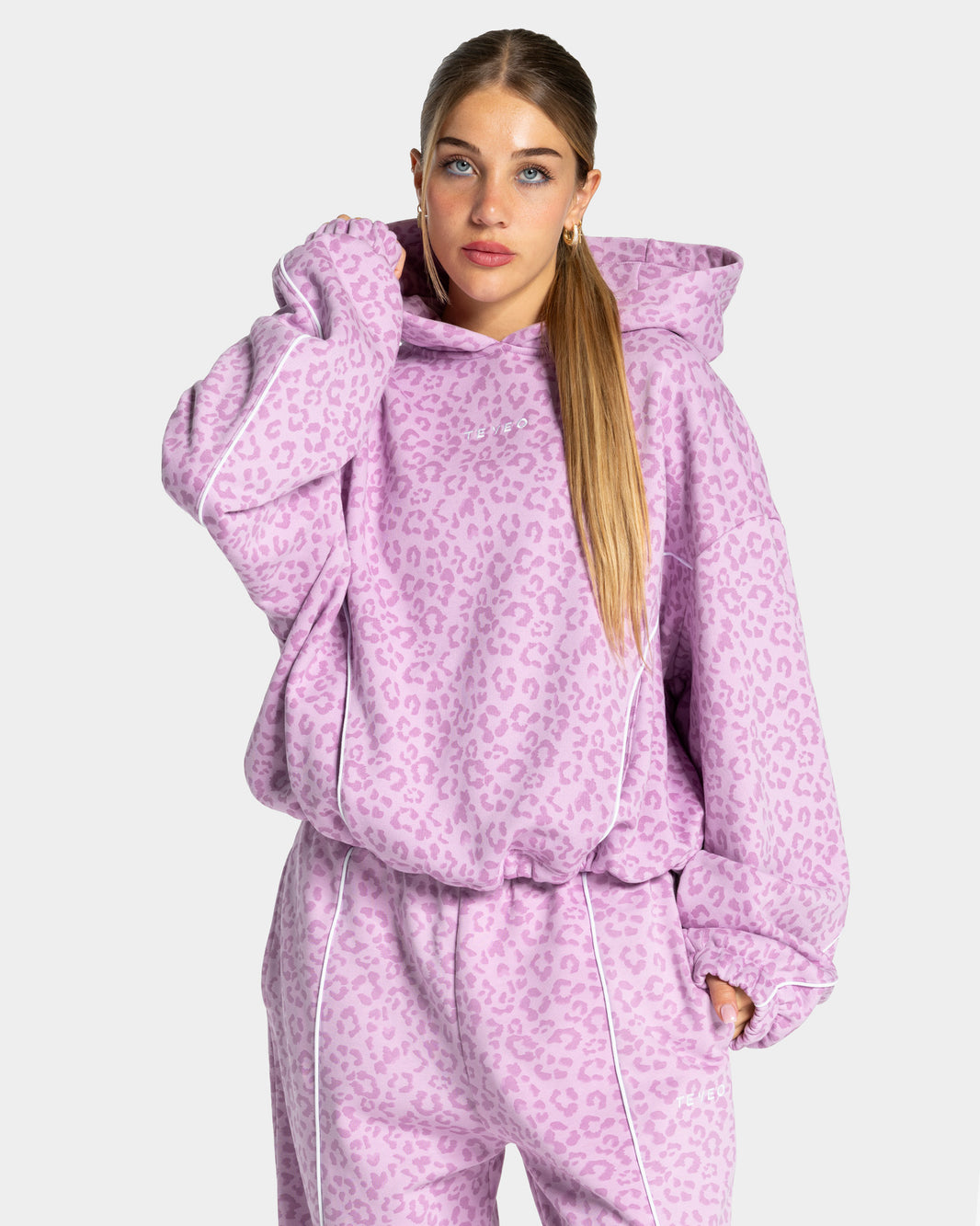 Contrastline Hooded Sweater ‘Orchid Leopard Print’