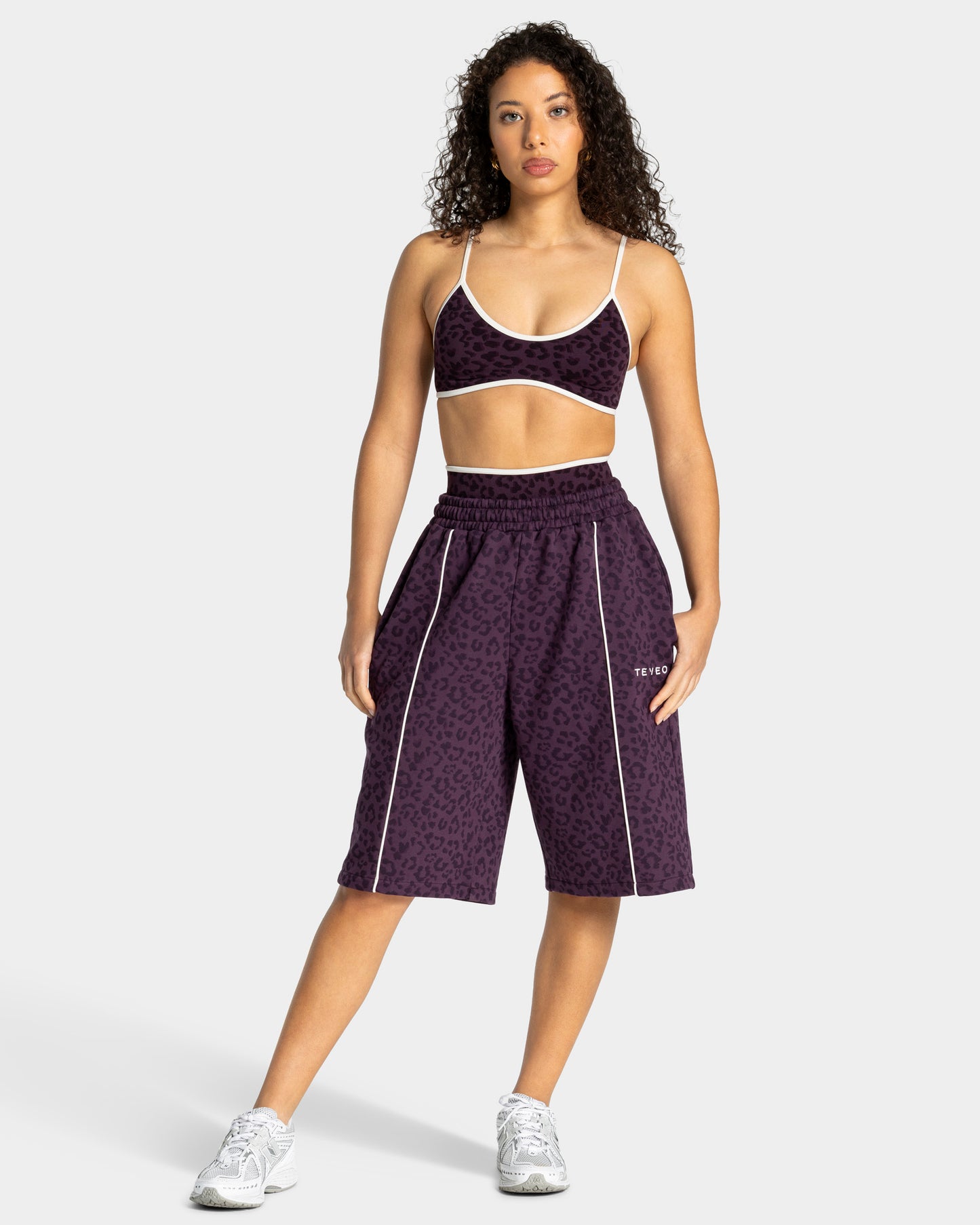 Bermudas oversize Contrastline «leopardo blackberry»