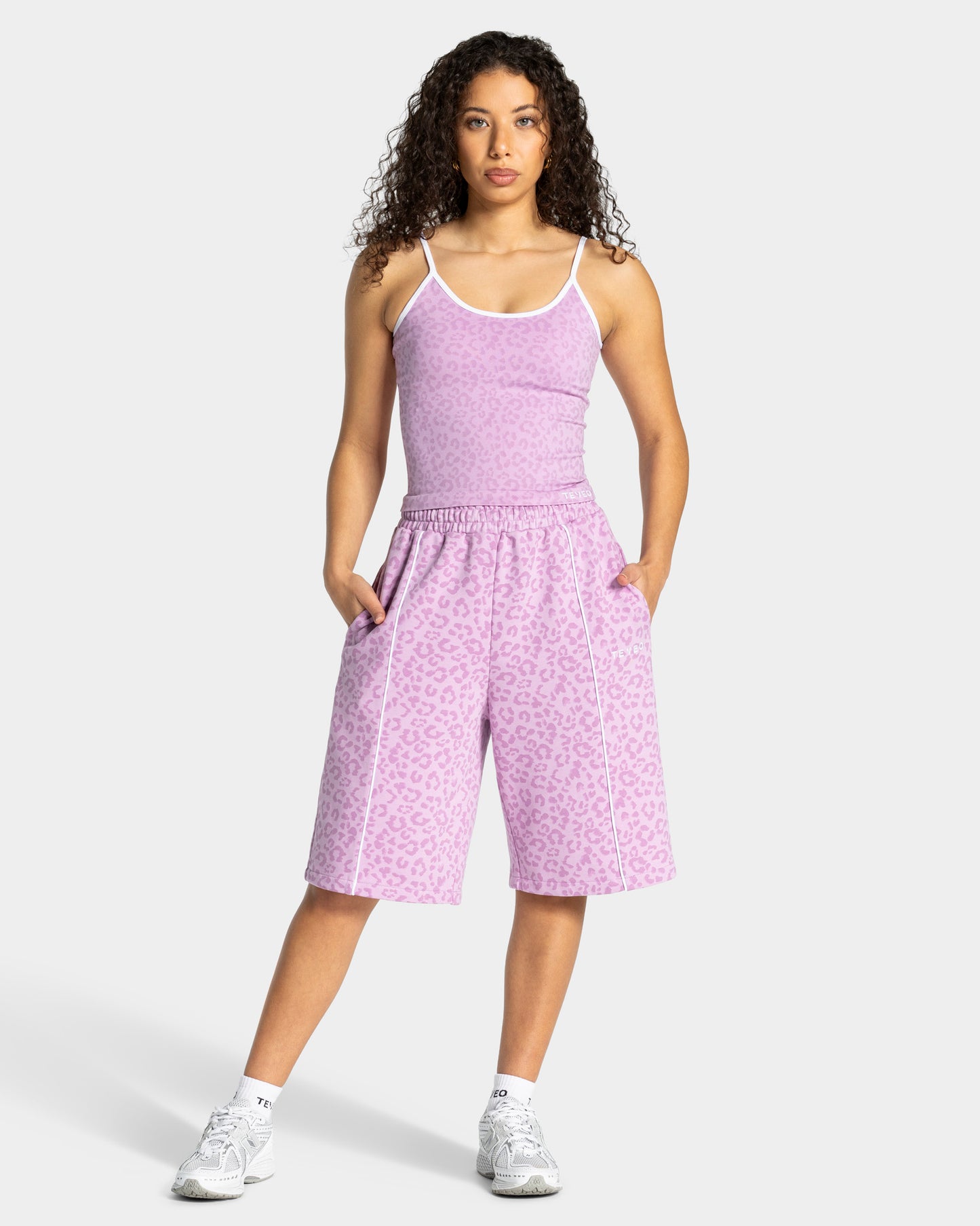 Bermudas oversize Contrastline «leopardo orchid»