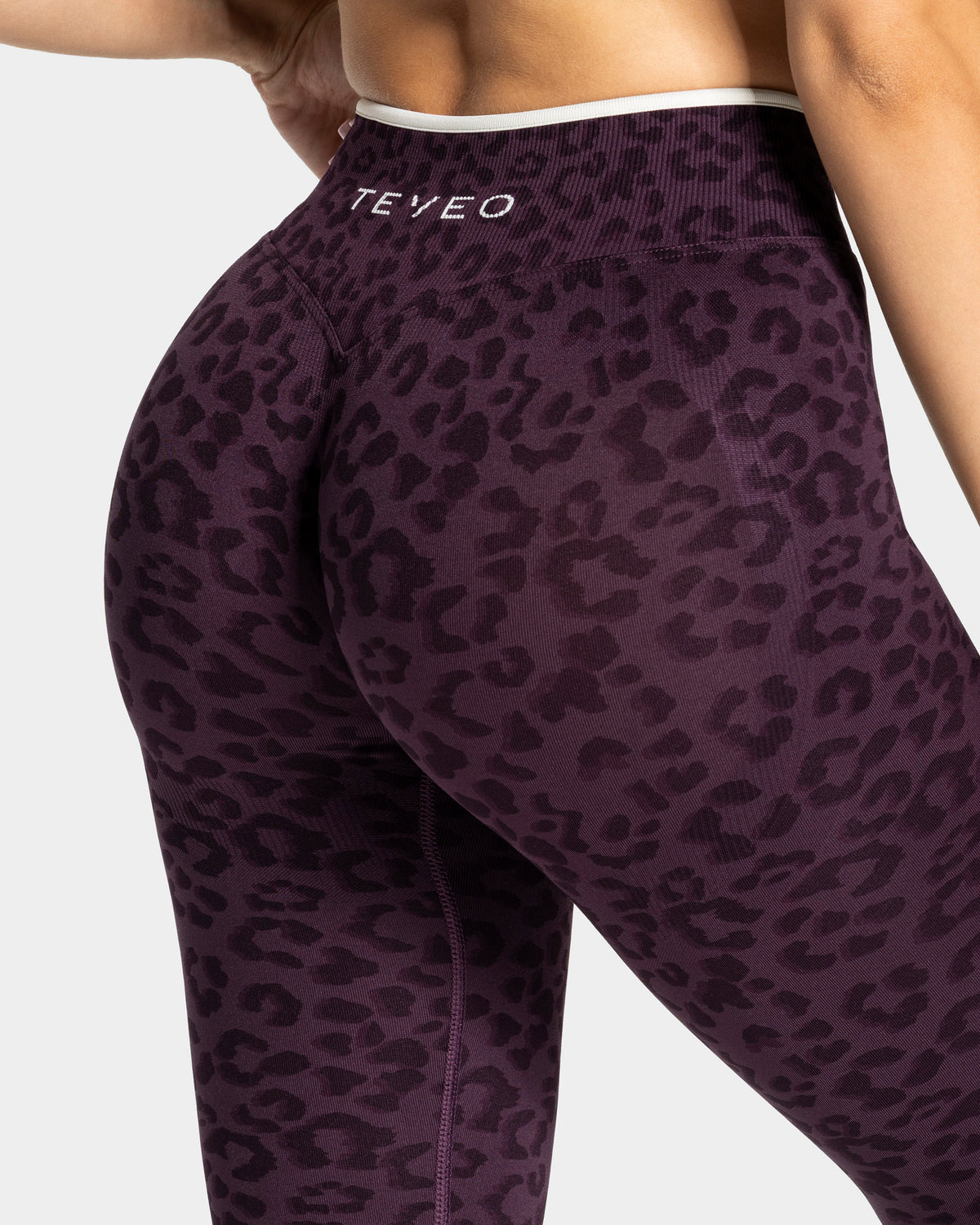 Contrastline Leggings ‘Blackberry Leopard Print’