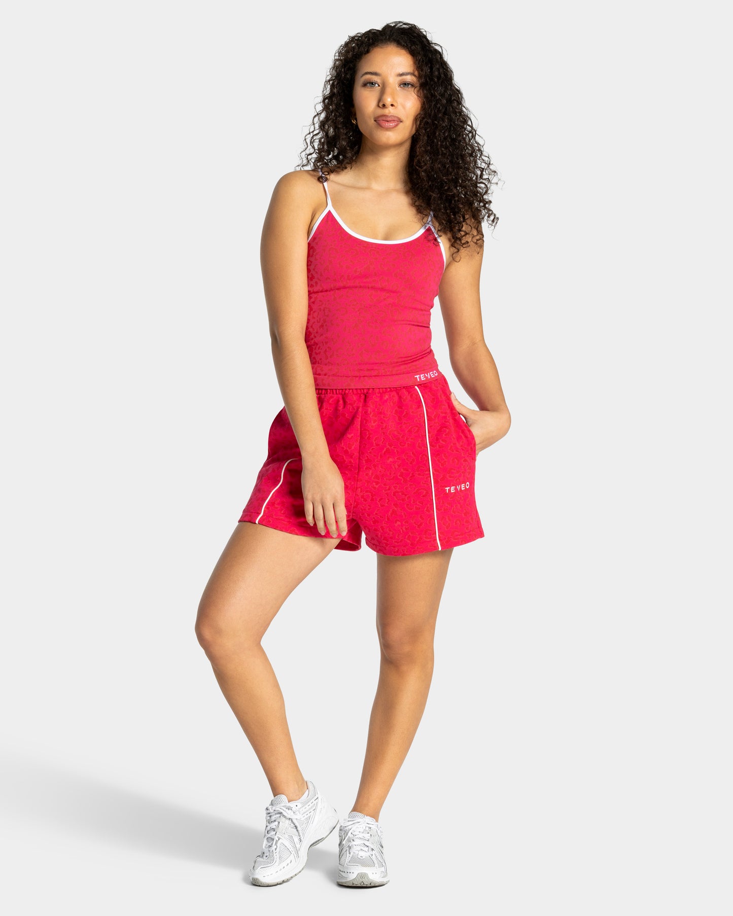 Contrastline Oversized Shorts ‘Berry Leopard Print’