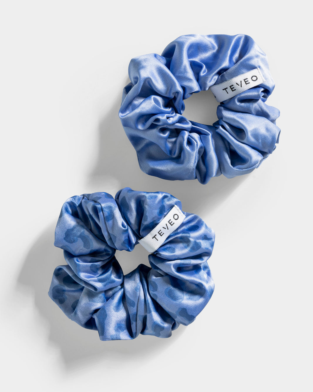 Contrastline Scrunchies (Pack of 2) ‘Azure/Leopard Print’