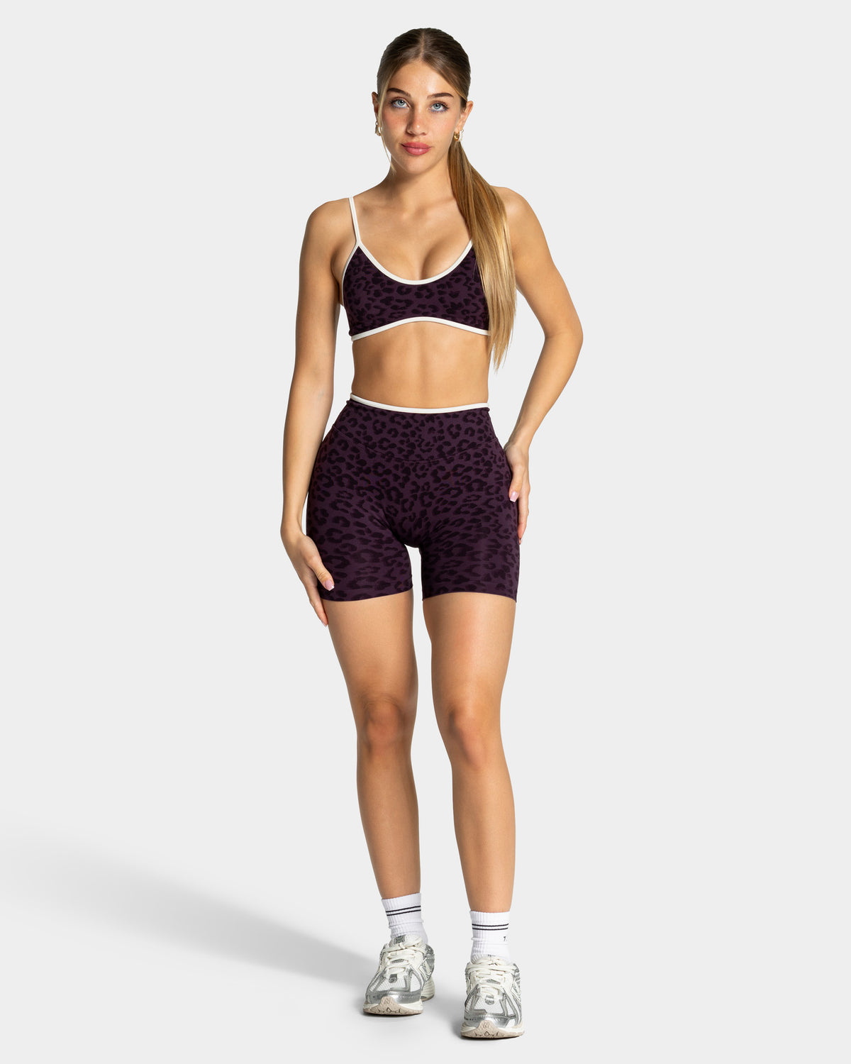 Contrastline Shorts ‘Blackberry Leopard Print’