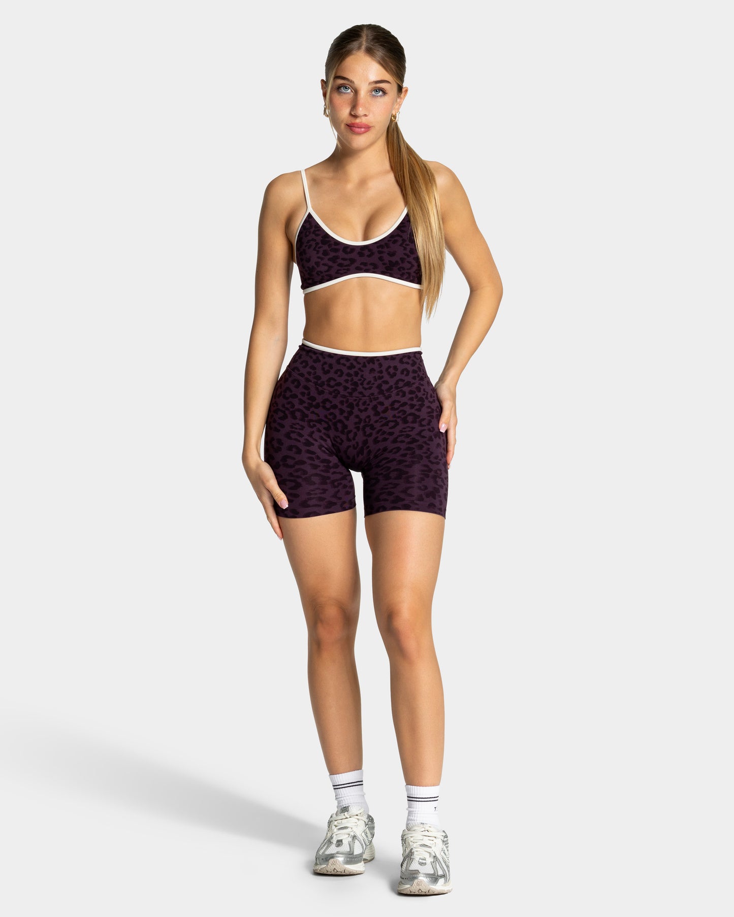 Contrastline Shorts ‘Blackberry Leopard Print’