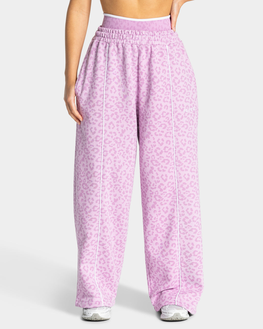 Contrastline Wide Leg Joggers ‘Orchid Leopard Print’