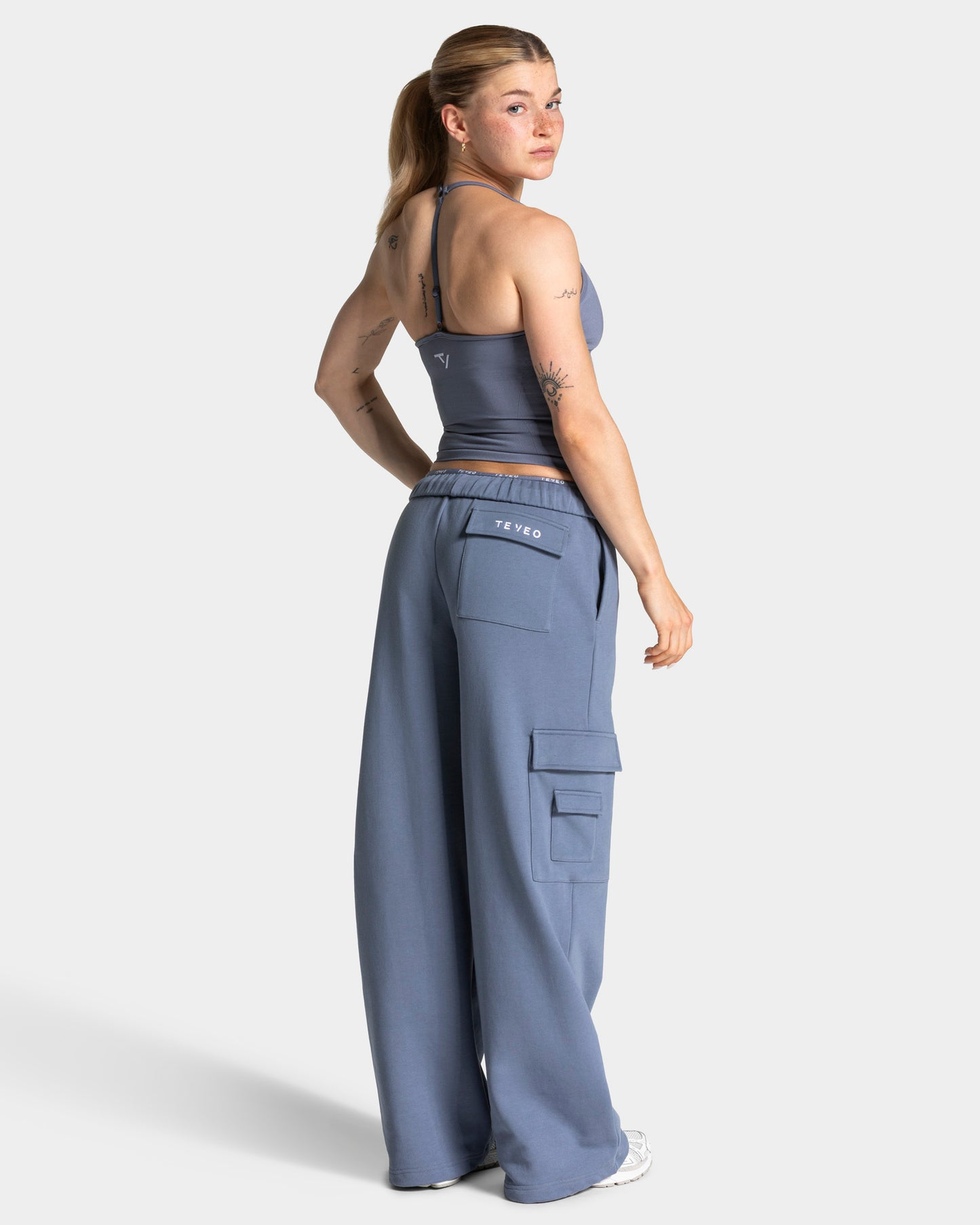 Lift Wide Leg Cargo Jogger "Stahlblau"