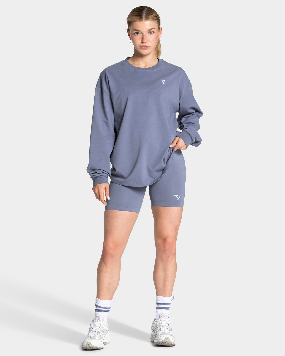 Lift Sculpt Scrunch Shorts "Stahlblau"