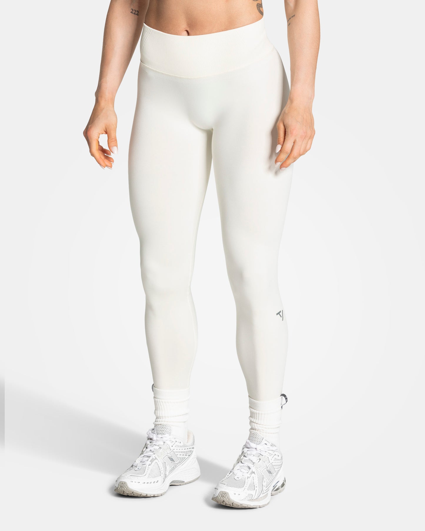 Lift Sculpt Scrunch Leggings "Cloud"