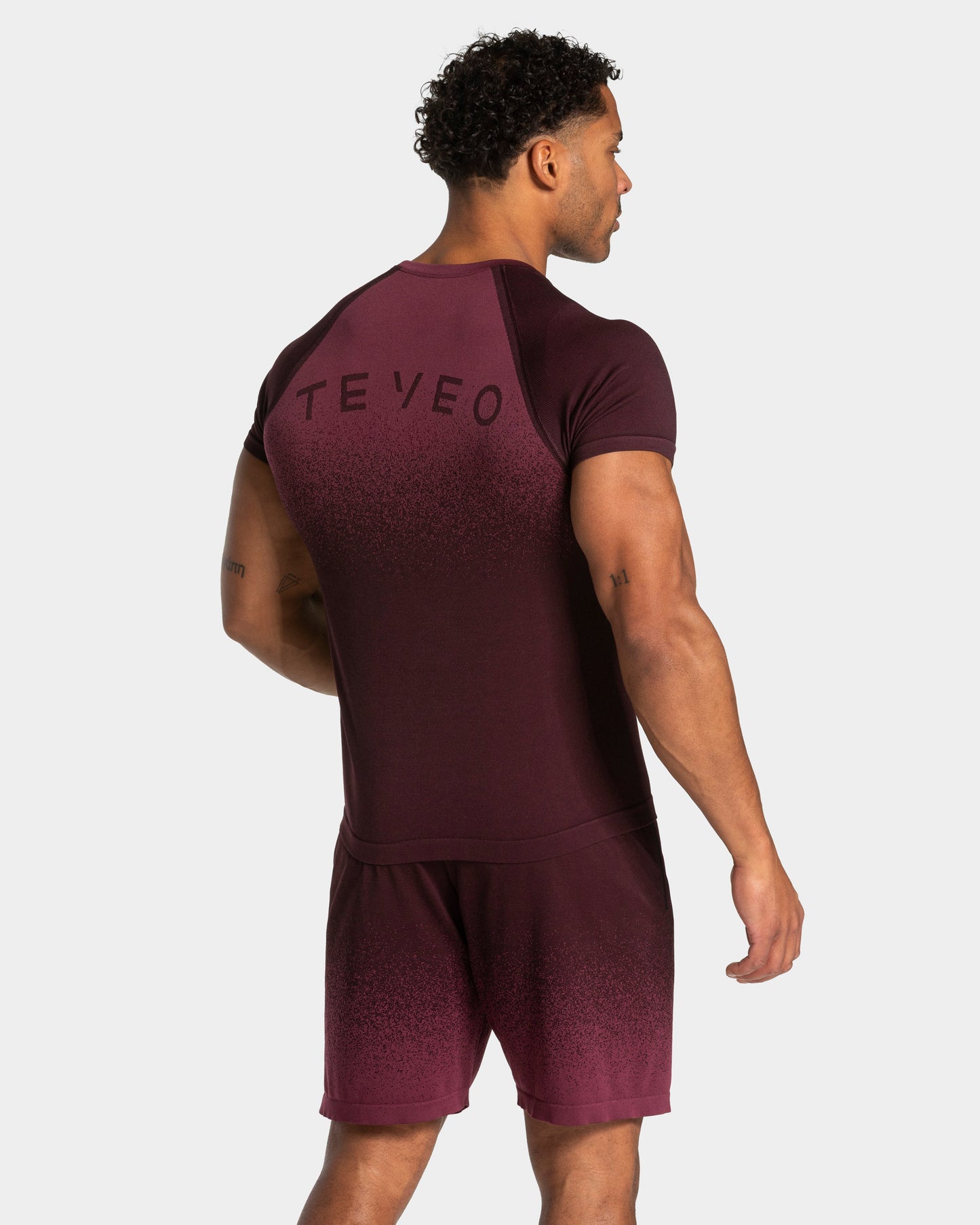 Lift Seamless T-Shirt ‘Merlot’