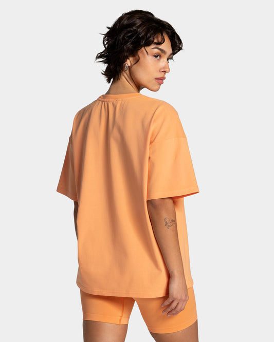 Lift T-Shirt ‘Apricot’