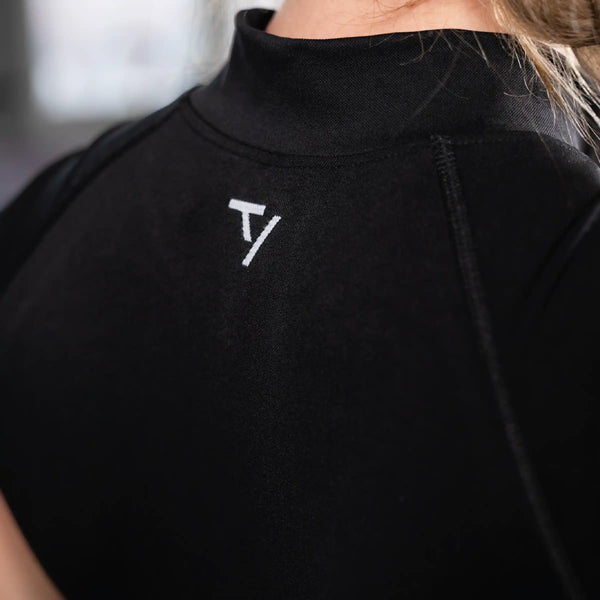 LIF_W_Zip-Sleeve3_Logo