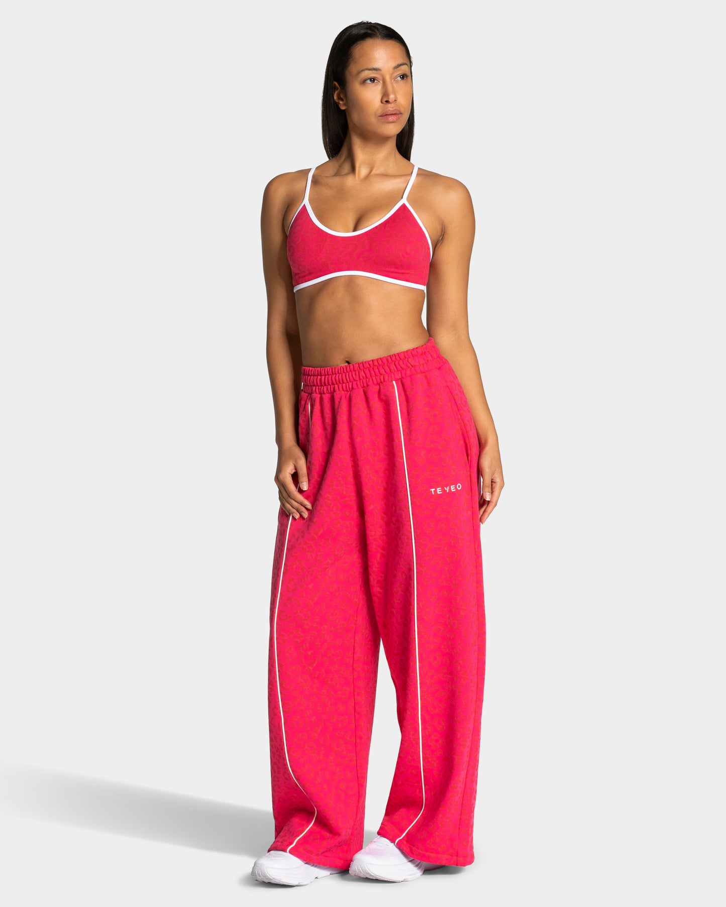 Contrastline Wide Leg Jogger ‘Berry Leopard’