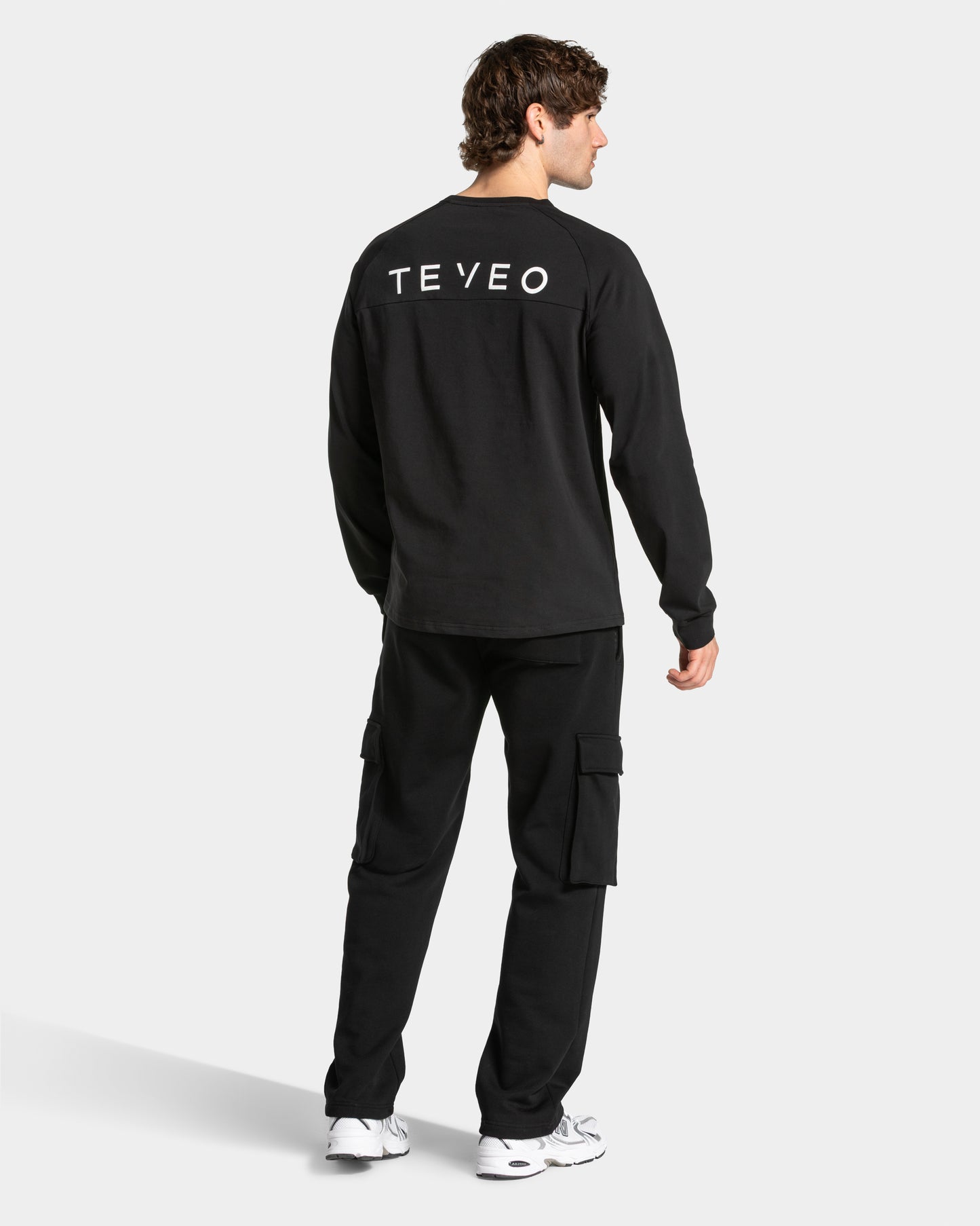 Lift Wide Leg Cargo Joggers ‘Black’