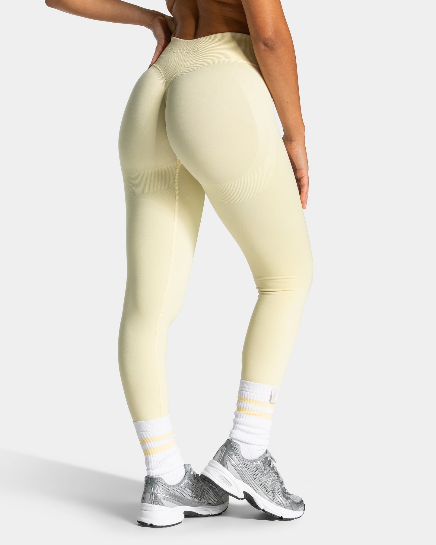 Legging Sculpt Scrunch Lift « Butter Yellow »