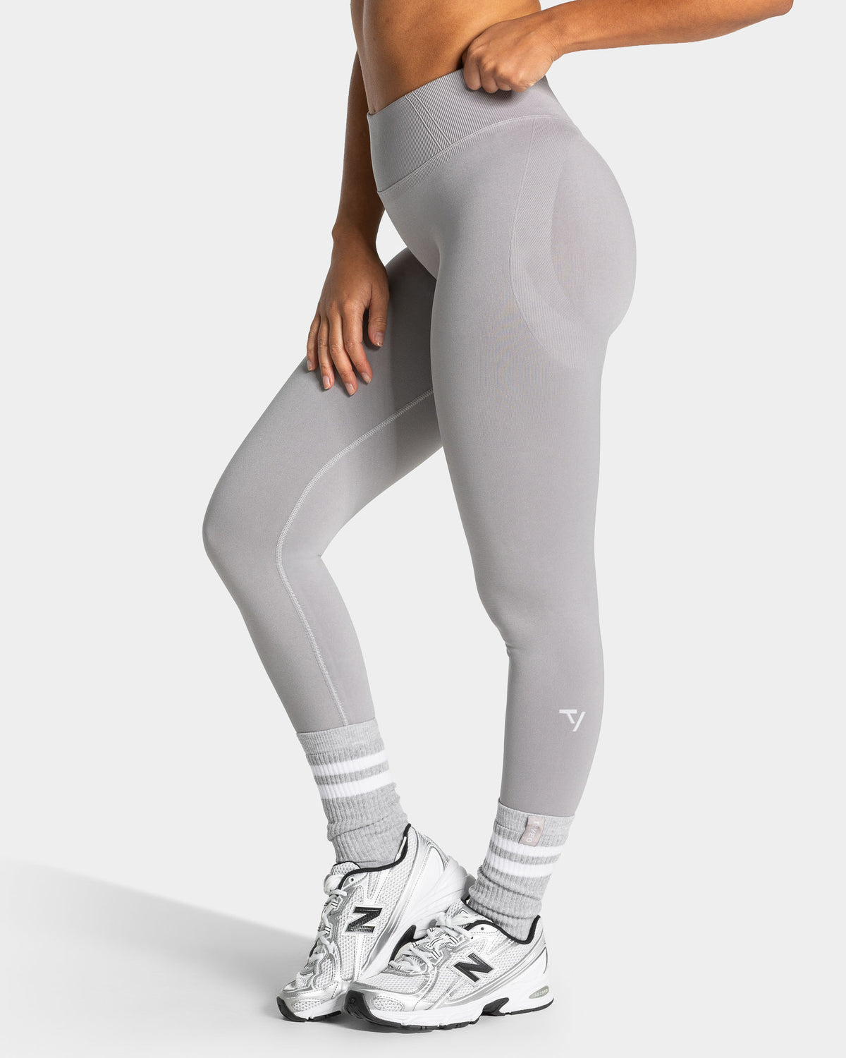 Lift Sculpt Scrunch Leggings ‘Light Grey’