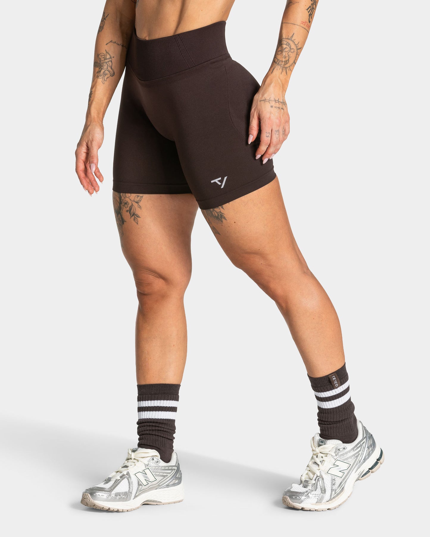 Lift Sculpt Scrunch Shorts ‘Dark Chocolate’