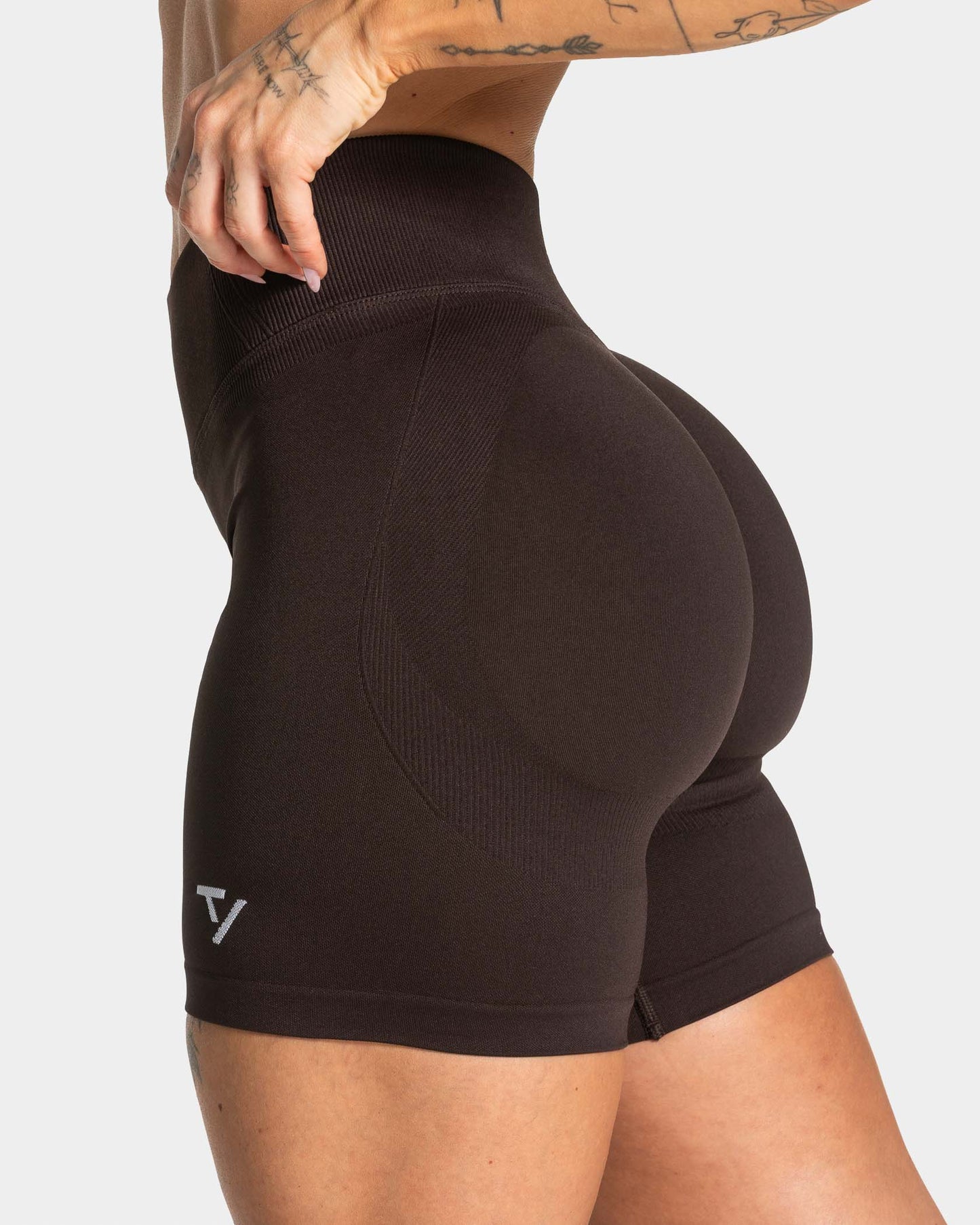Lift Sculpt Scrunch Shorts ‘Dark Chocolate’