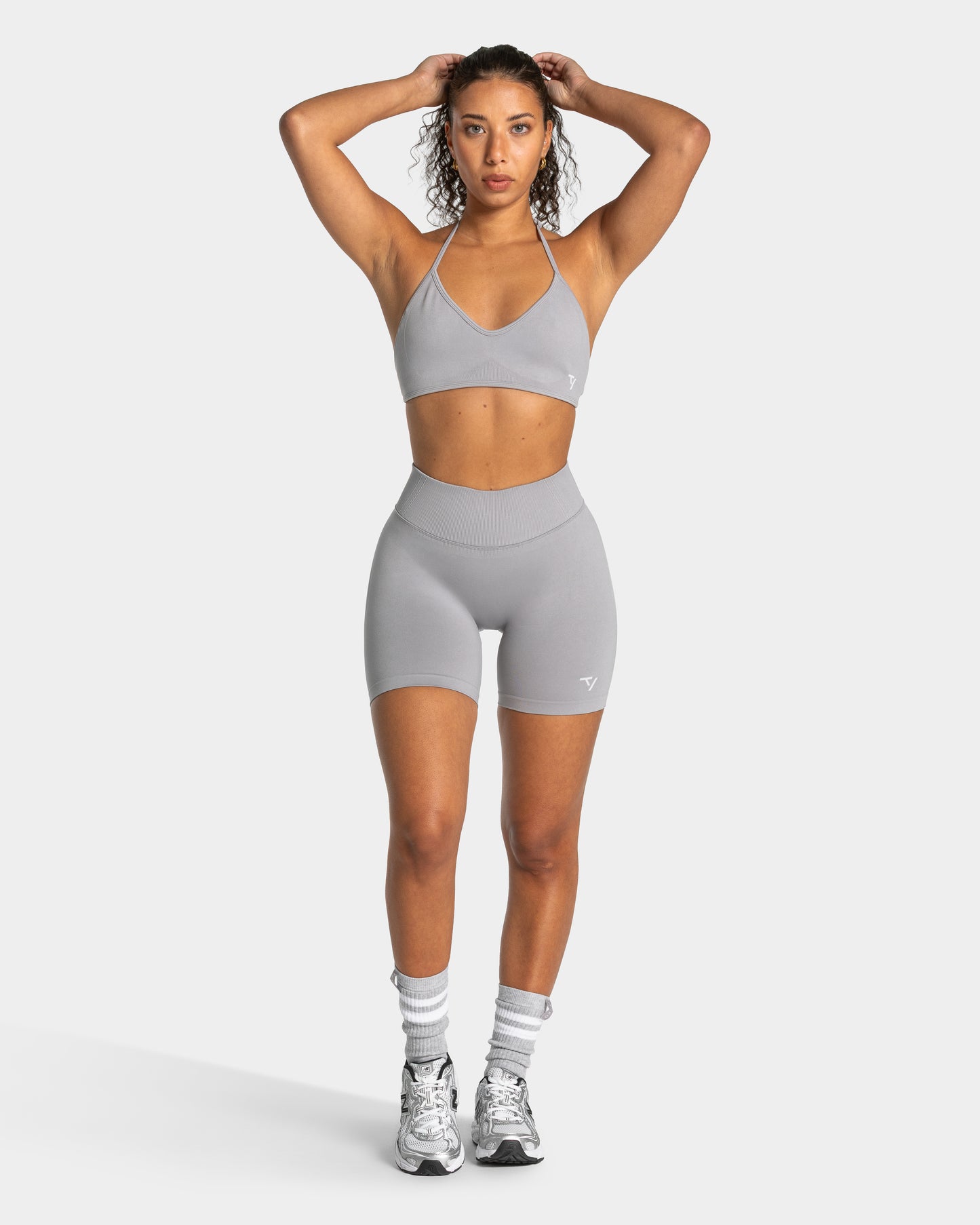 Szorty Lift Sculpt Scrunch „Jasnoszary”