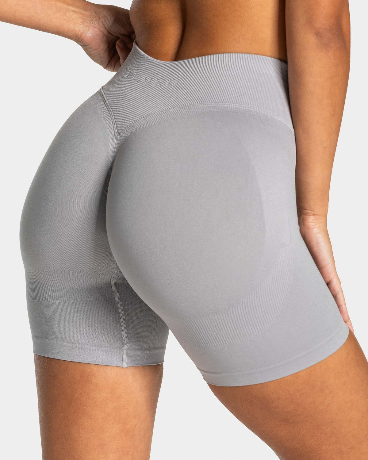 Lift Sculpt Scrunch Shorts "Hellgrau"