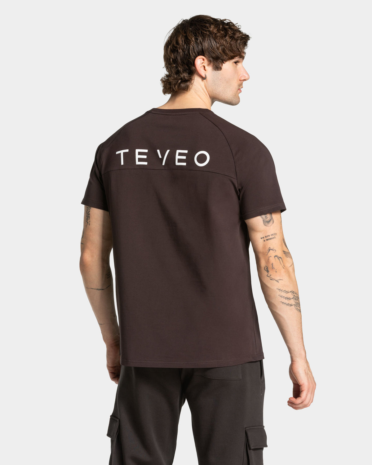 Lift T-Shirt ‘Dark Chocolate’
