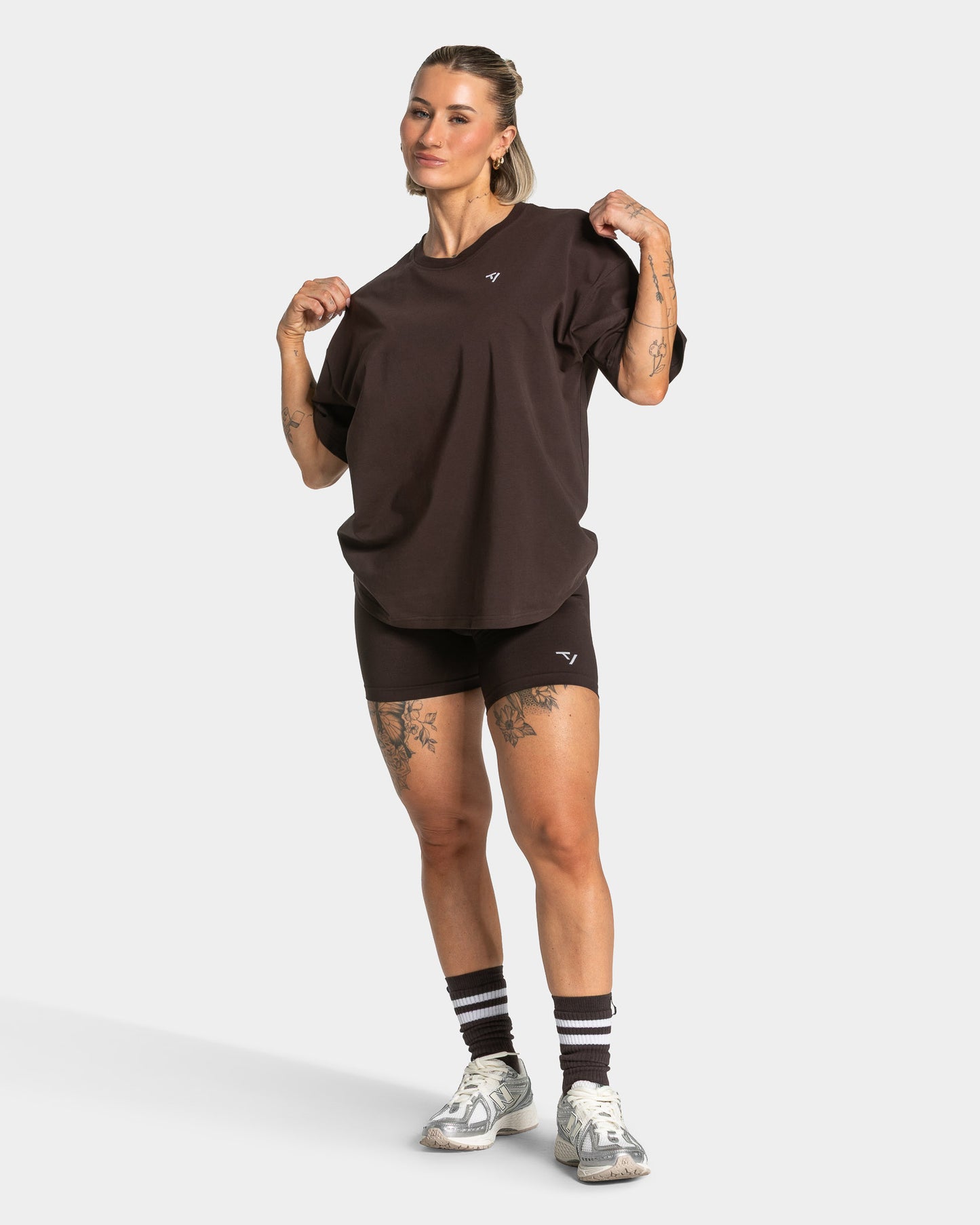 Lift T-Shirt ‘Dark Chocolate’
