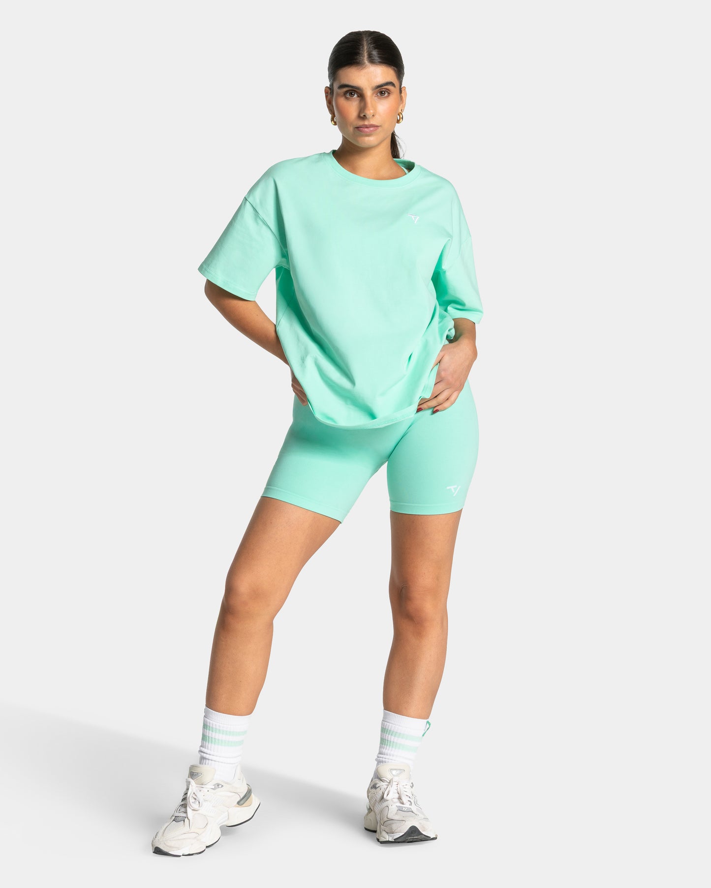 Shorts Lift Sculpt Scrunch “Mint"