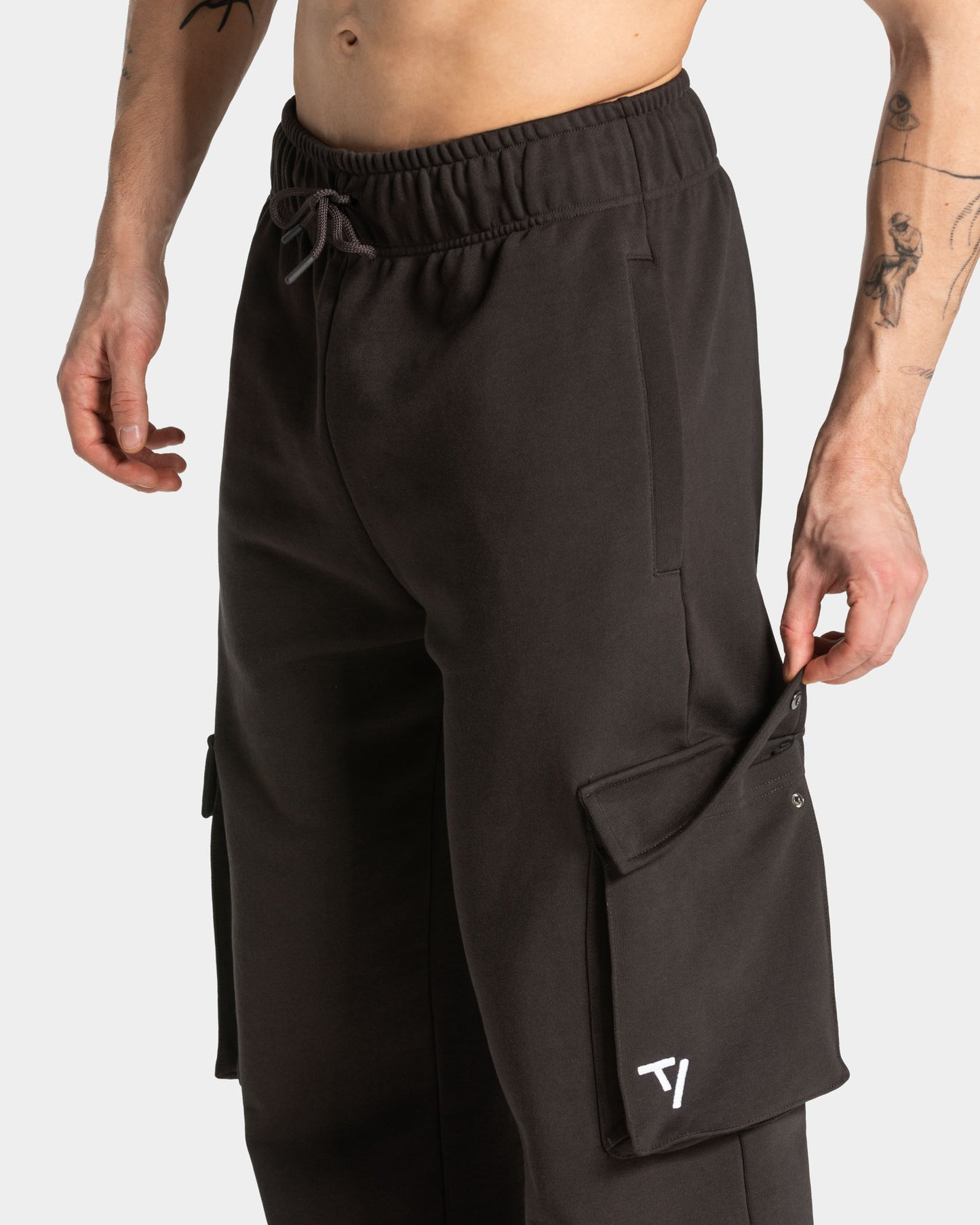 Lift Wide Leg Cargo Joggers ‘Dark Chocolate’