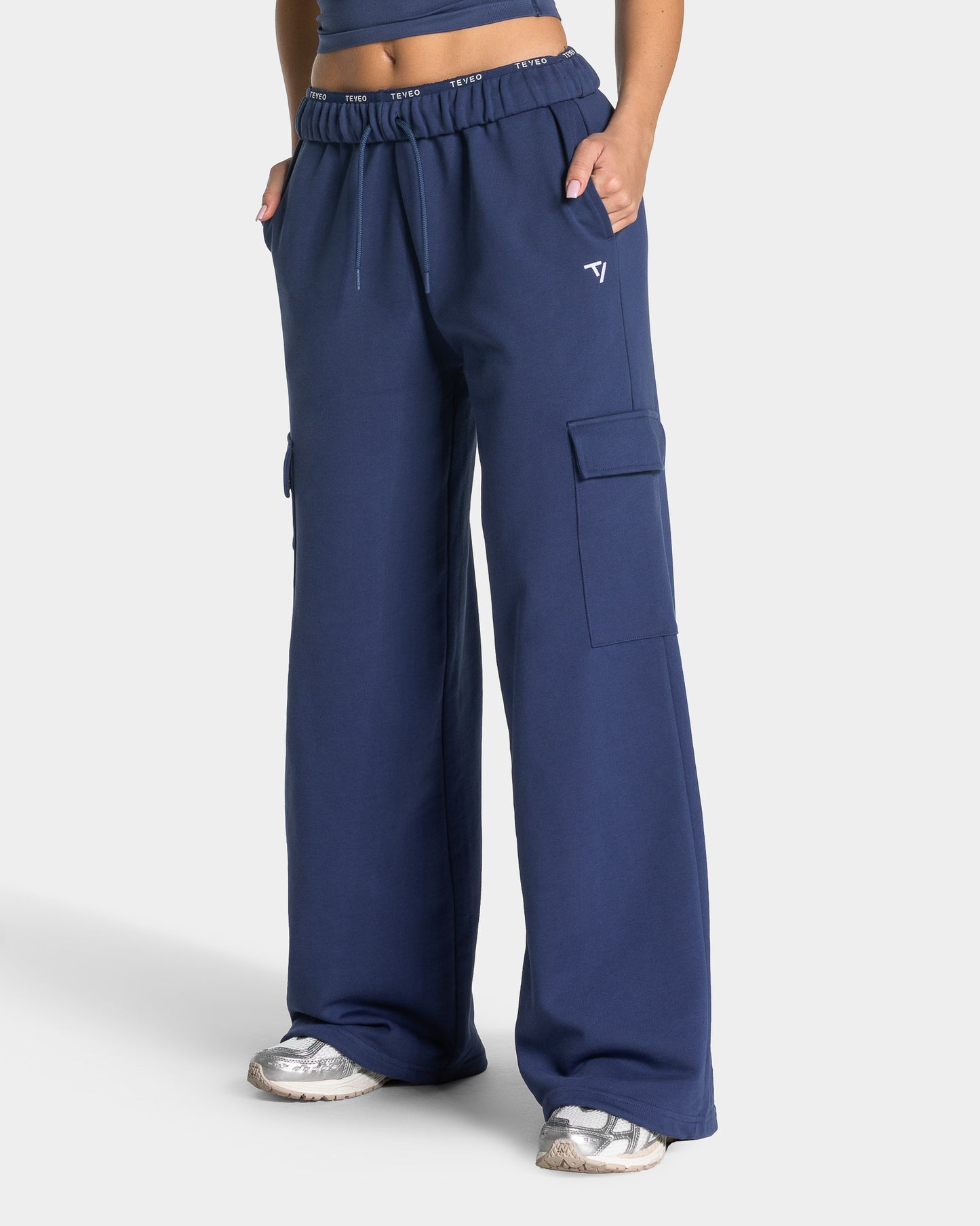 Lift Wide Leg Cargo Joggers ‘Indigo’