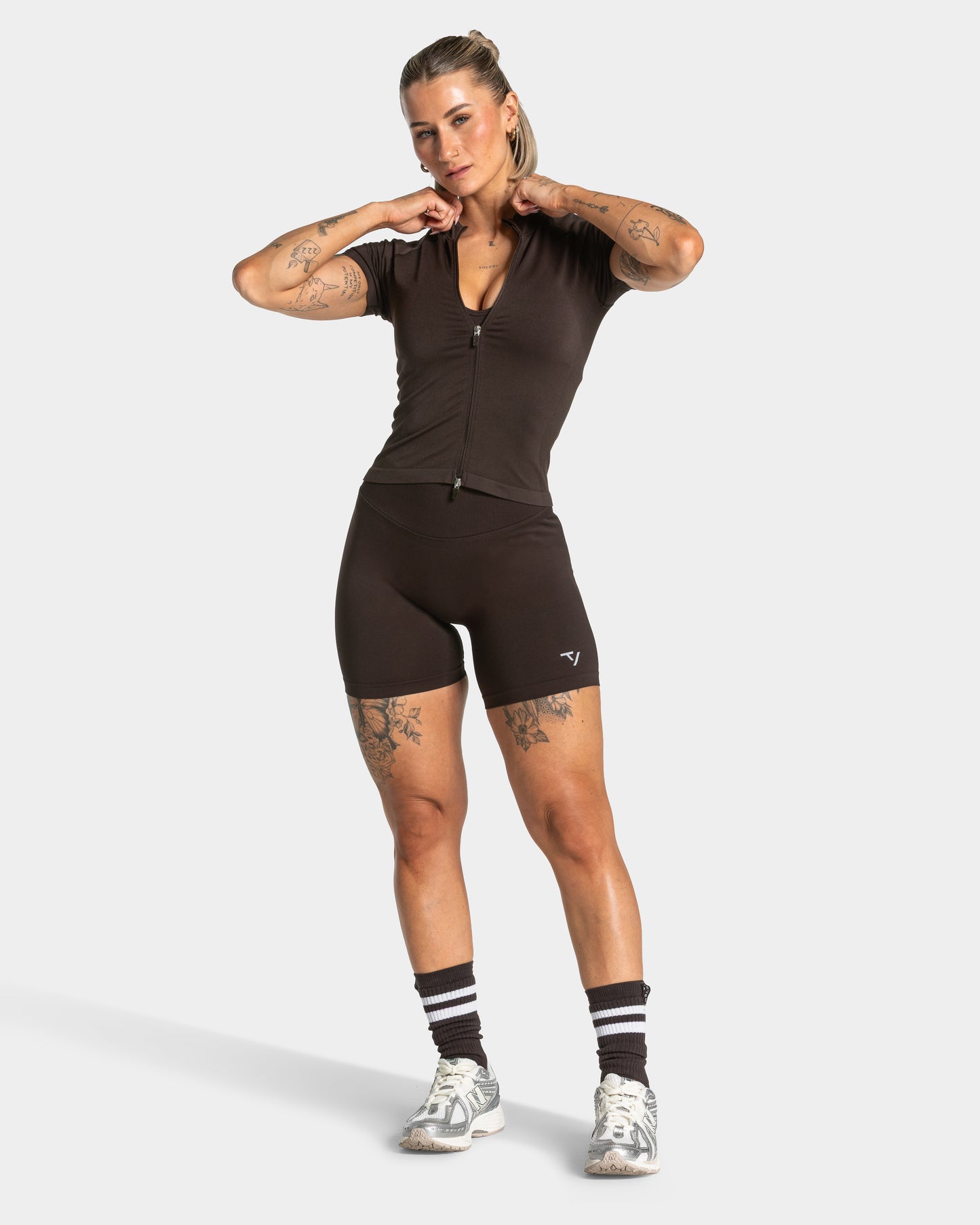 Lift Zip Shortsleeve ‘Dark Chocolate’