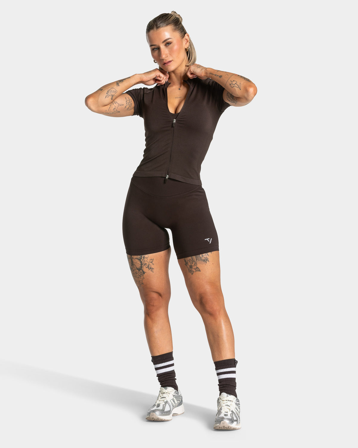 Lift Zip Shortsleeve ‘Dark Chocolate’