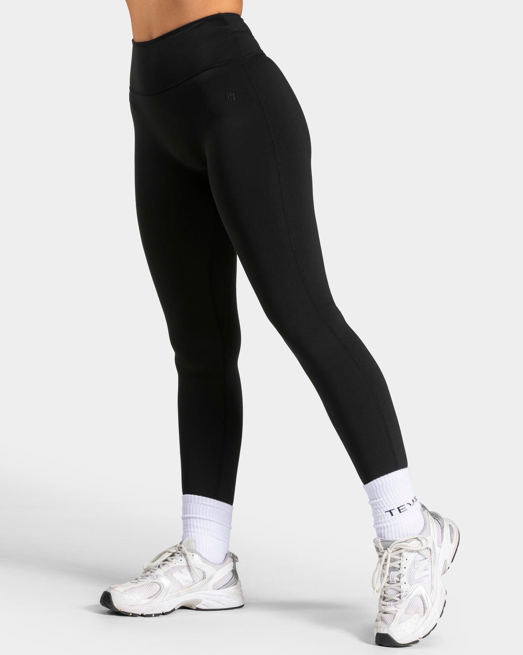 Legginsy Luxmotion Sculpt Scrunch „Czarny”