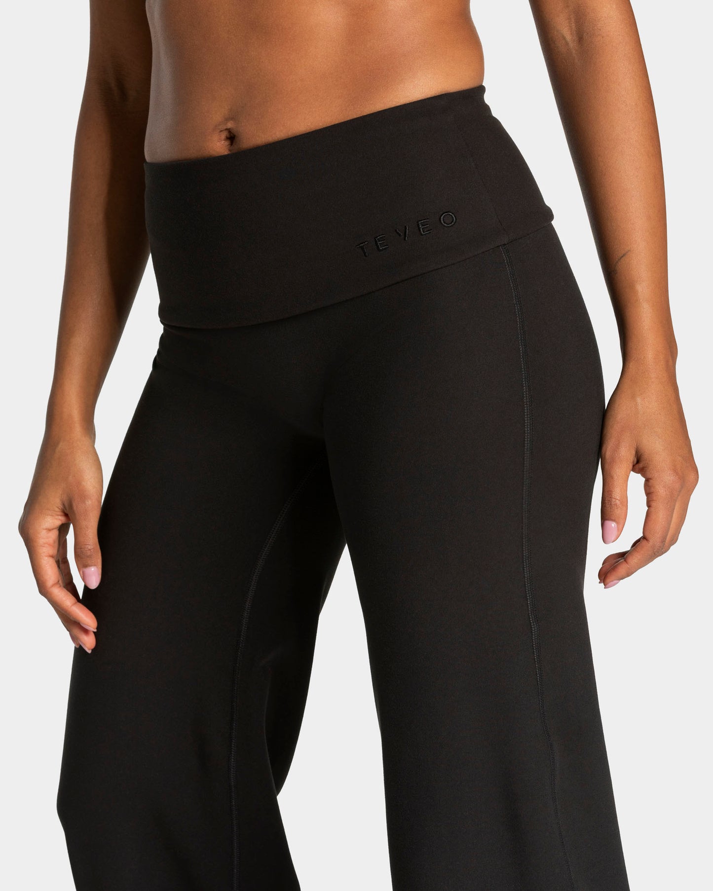 Mellow Fold Over Straight Leg Pants Regular "Schwarz"