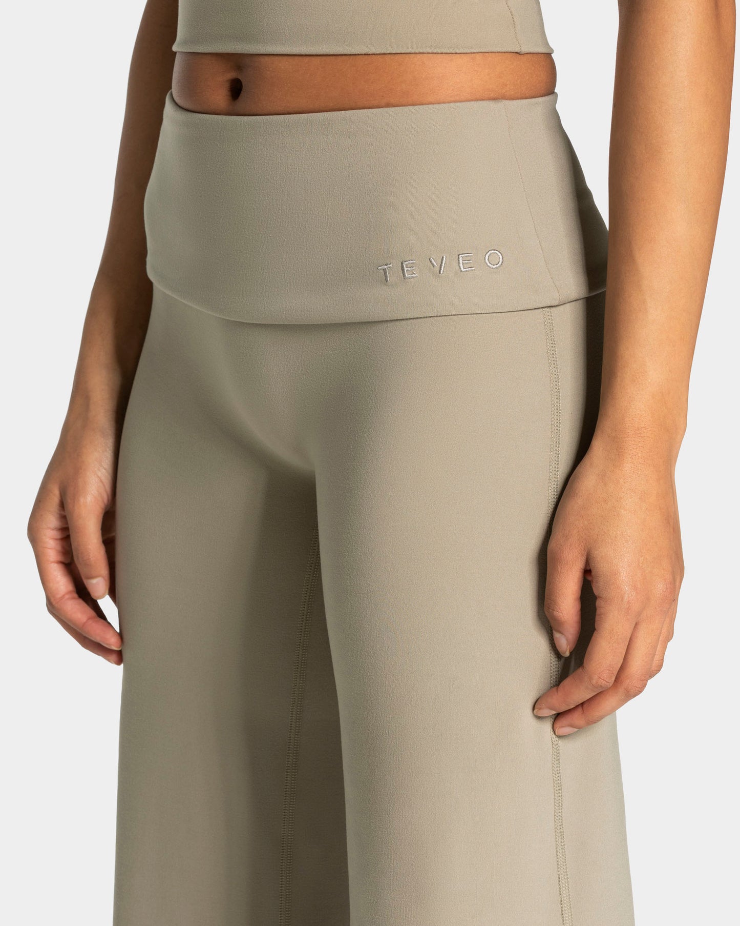 Mellow Fold Over Straight Leg Pants Regular "Khaki"