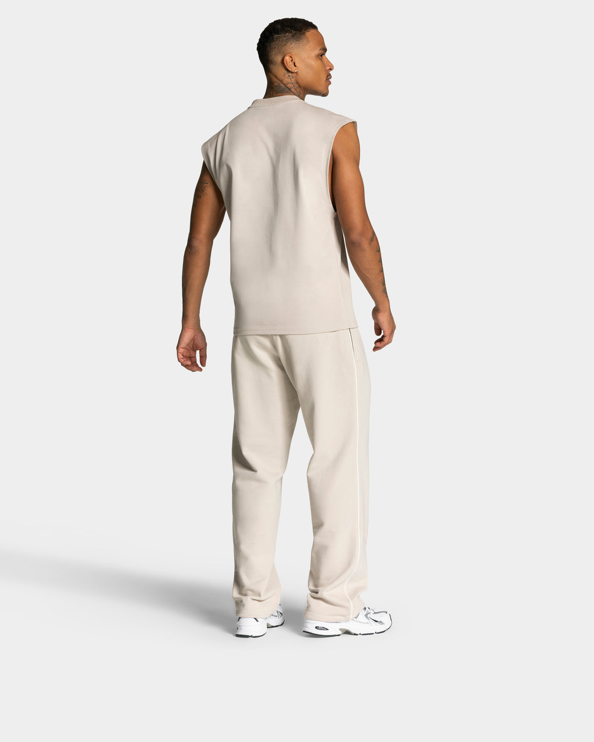 Contrastline Straight Leg Joggers ‘Cream’