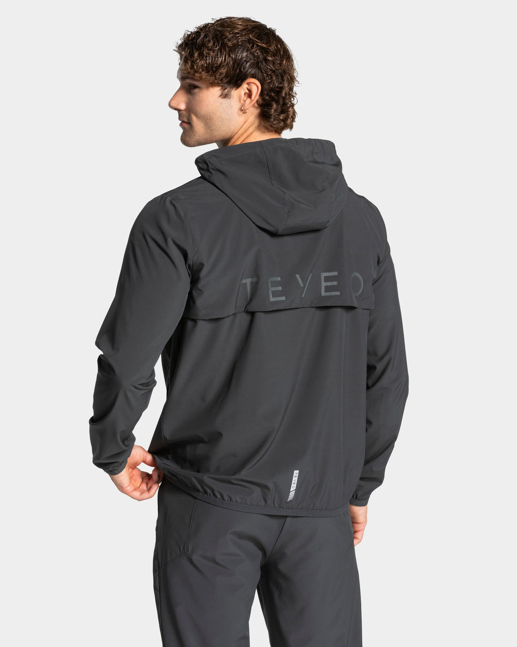 Pace Performance Jacket ‘Gunmetal’