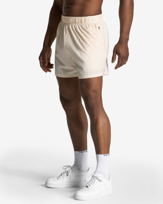 Pace Shorts 5 Inch ‘Off White’