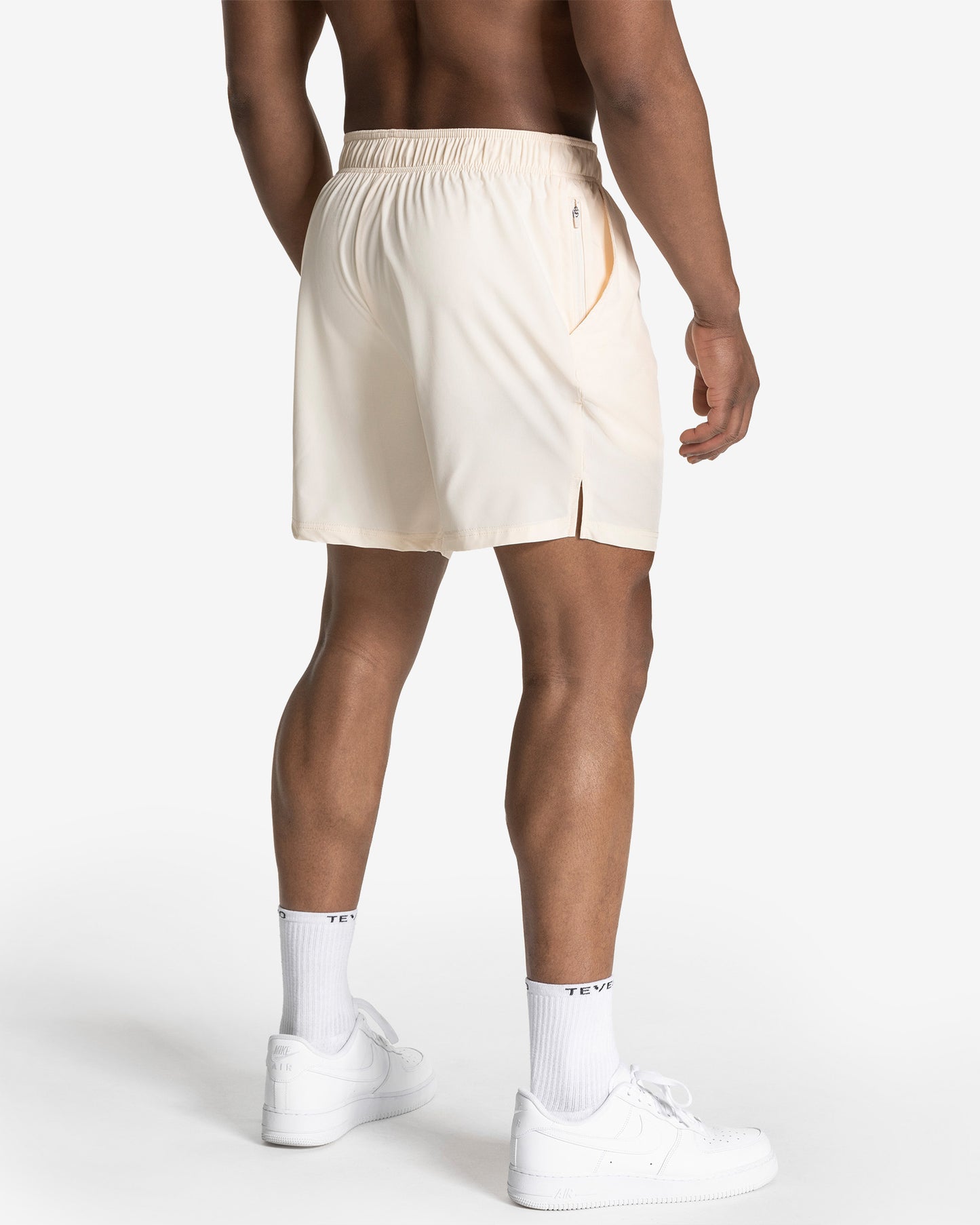 Pace Shorts 7 Inch ‘Off White’