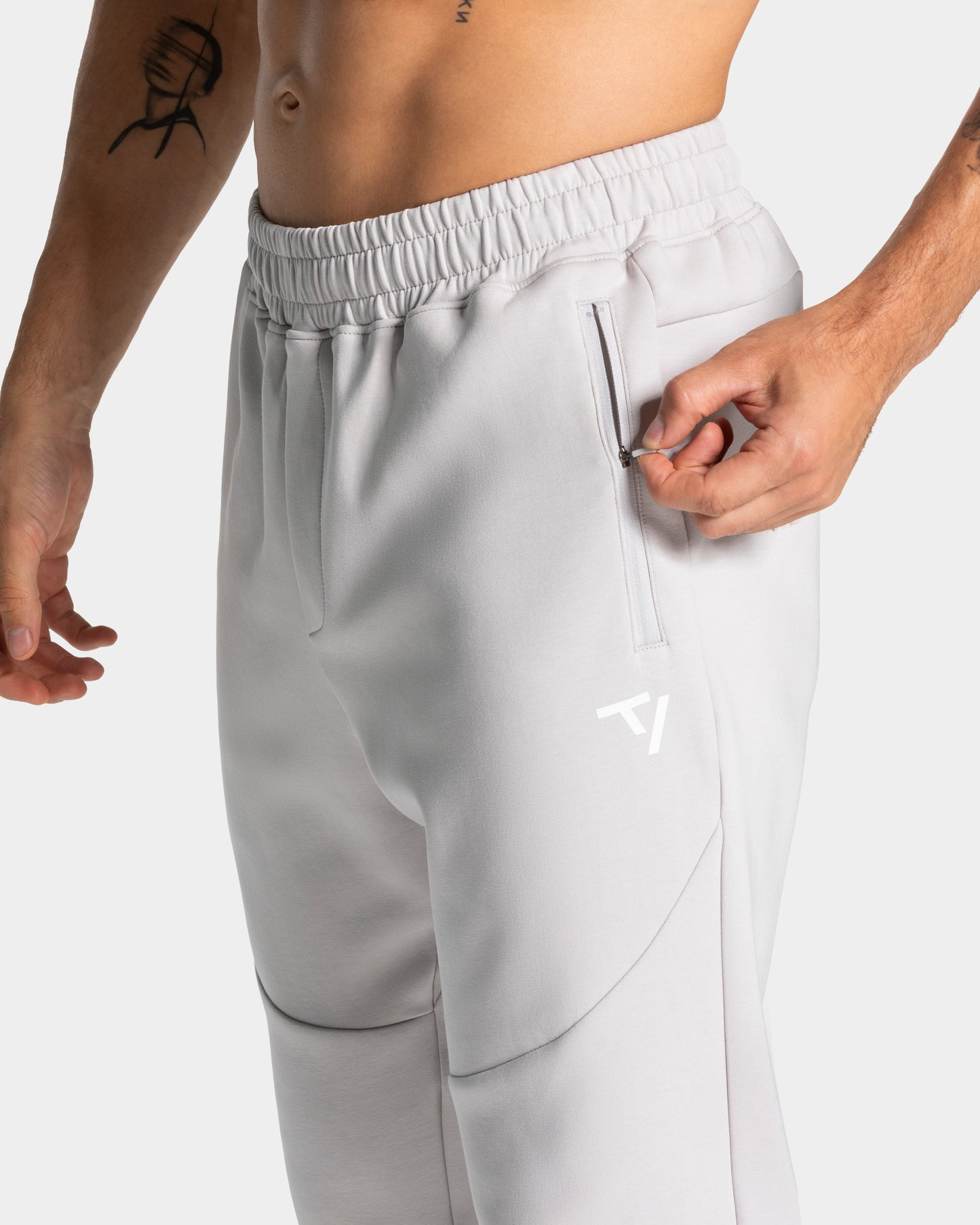 Prime Joggers ‘Silver’
