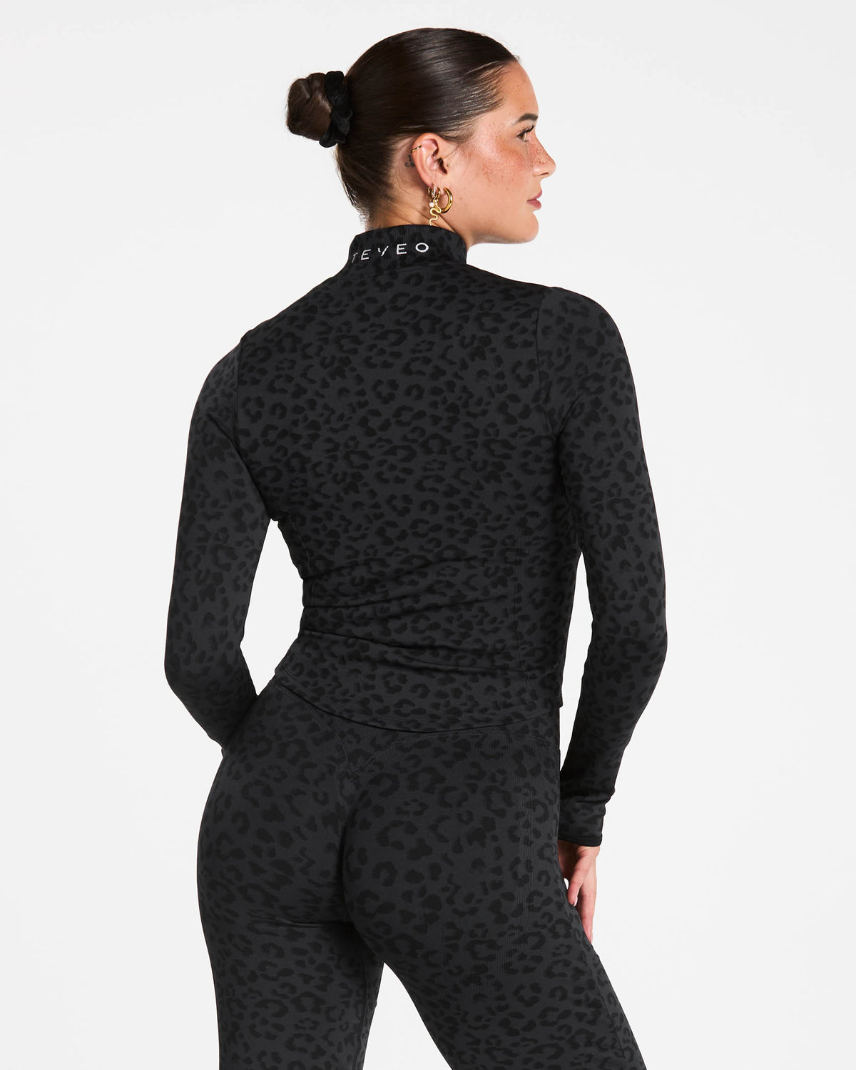 Contrastline Shaping Zip Jacket ‘Black Leopard’
