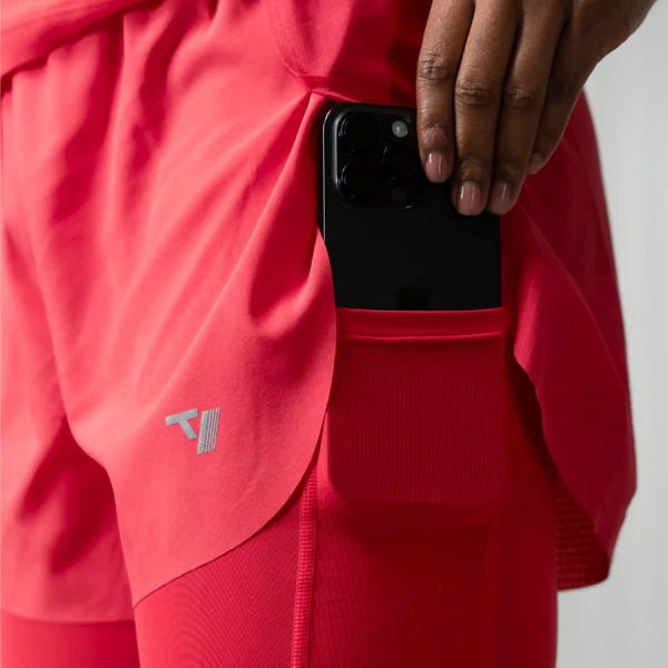 RUN_W_Shorts-8-Inch3_Tasche