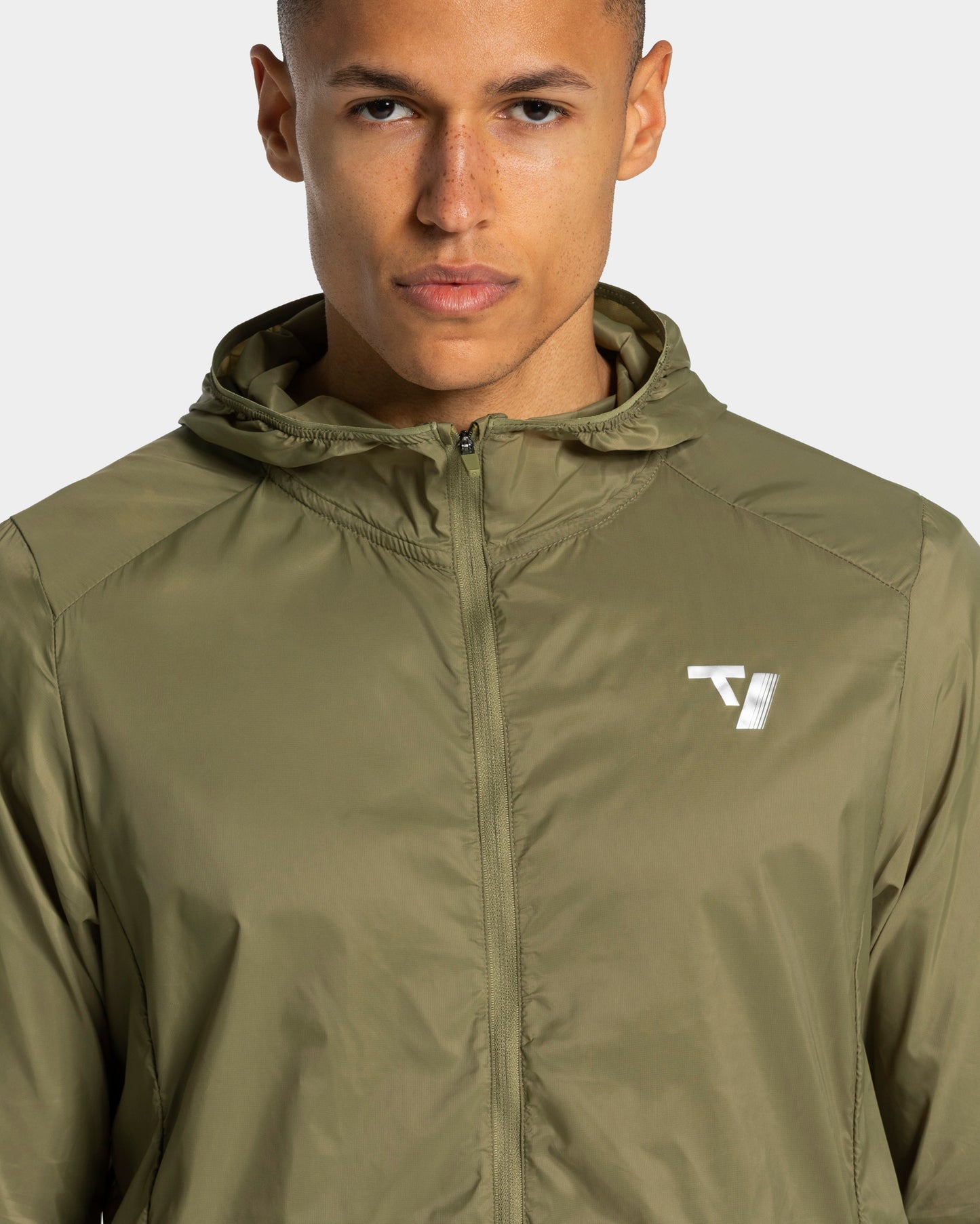 RUN Lightweight Zip Jacket ‘Olive’