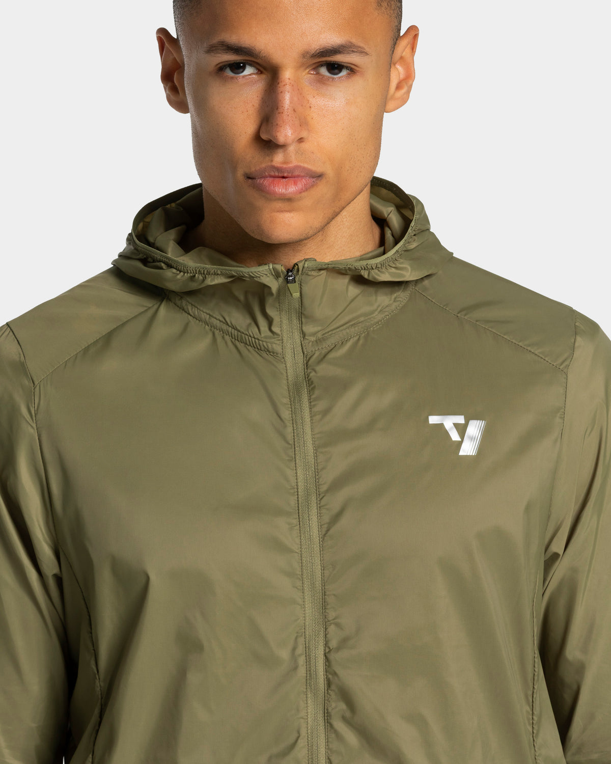 RUN Lightweight Zip Jacket ‘Olive’