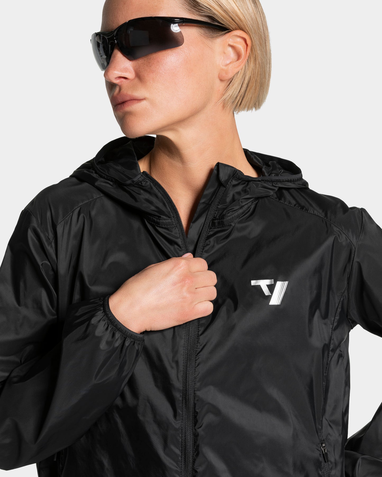 RUN Lightweight Zip Jacke "Schwarz"
