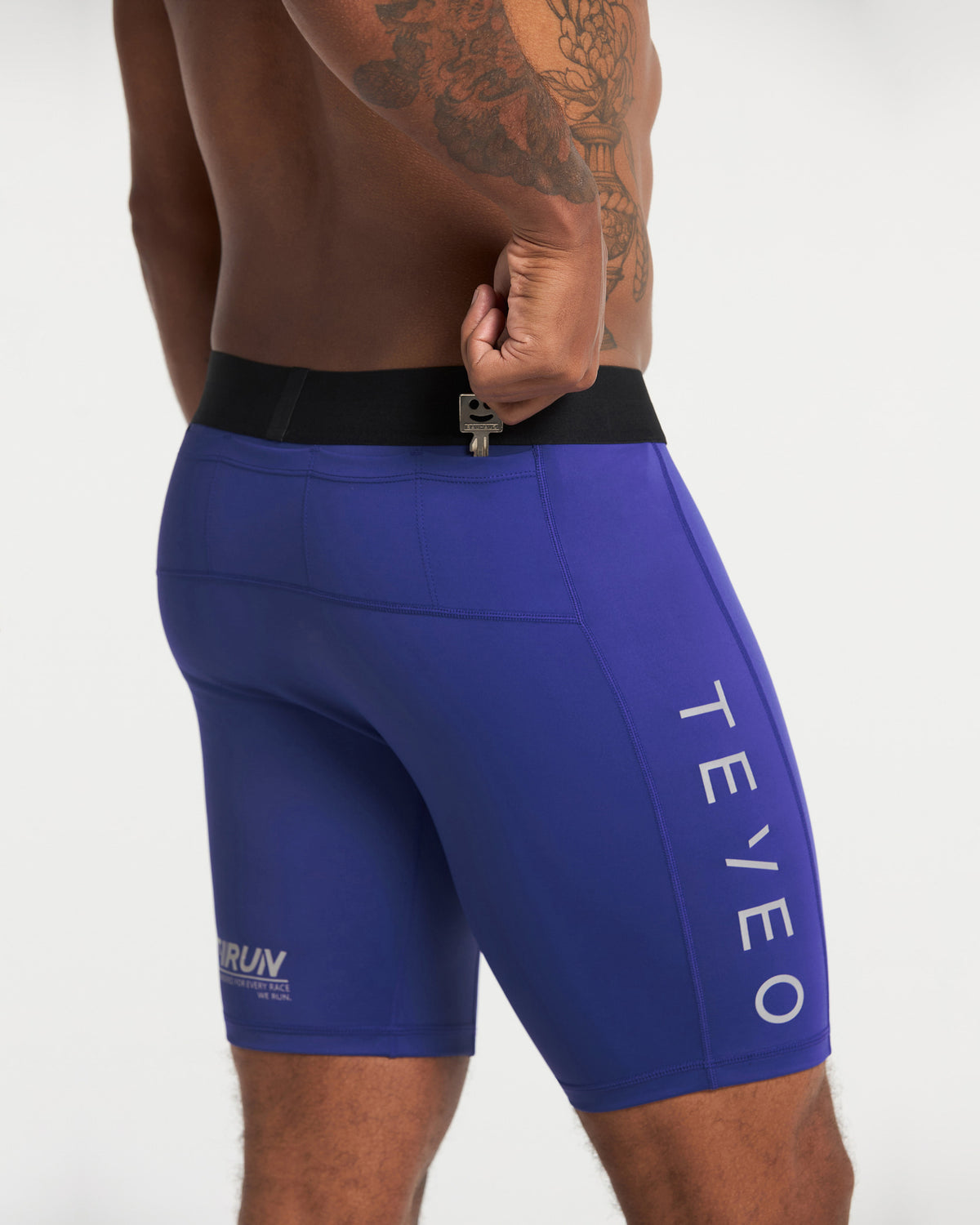 RUN RACE Half Tight "Blau"