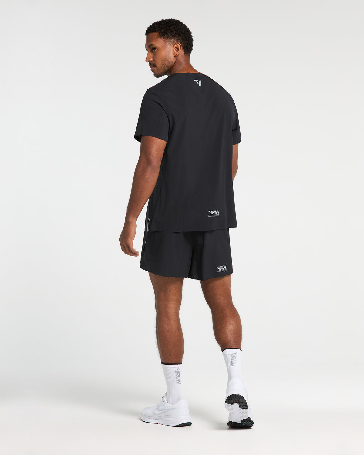 RUN RACE Split Shorts "Schwarz"