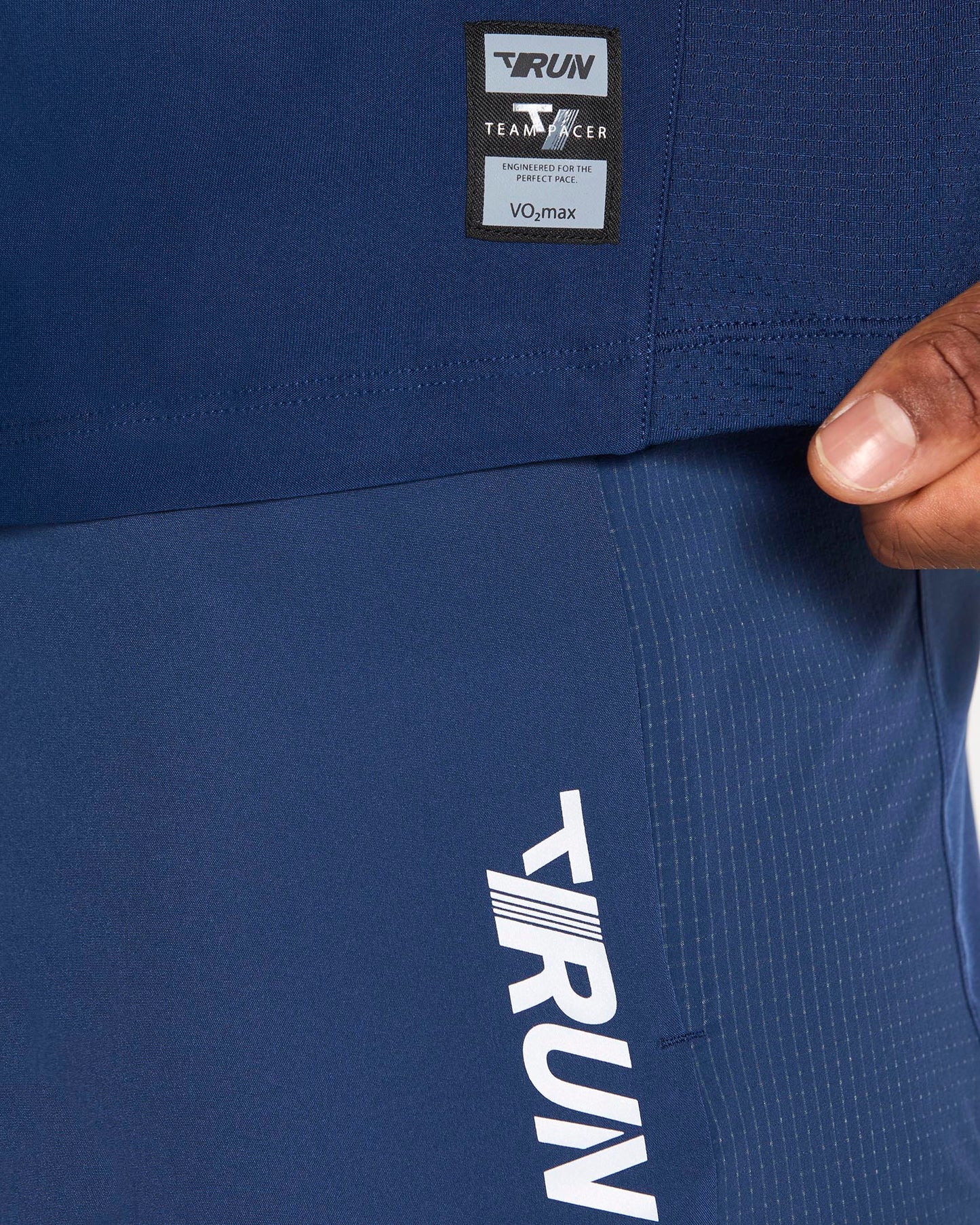 RUN T-Shirt "Dunkelblau"
