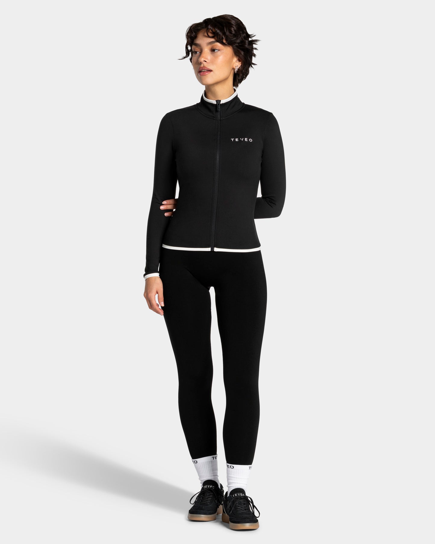 Classic Sneakers Women ‘Black-Off-White’