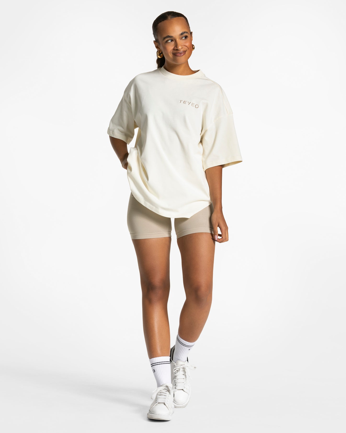 Signature Oversized T-Shirt ‘Latte’