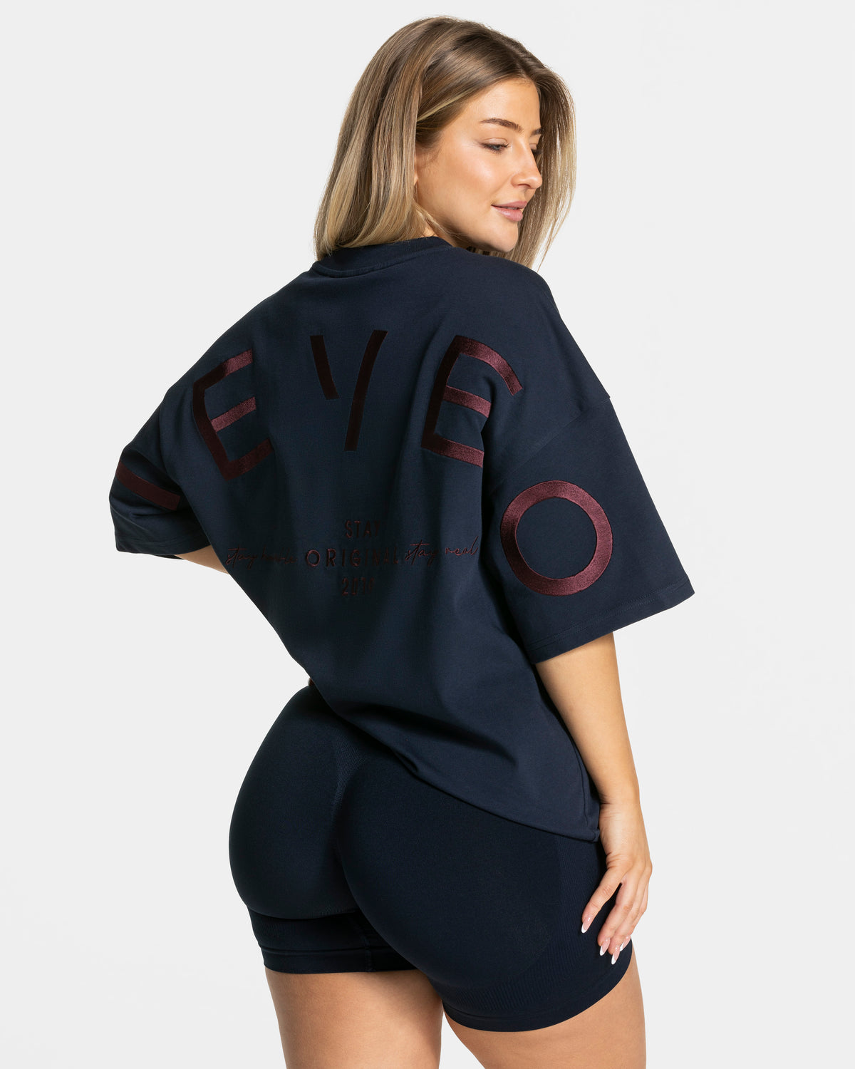 T-shirt Signature Oversized “Midnight”