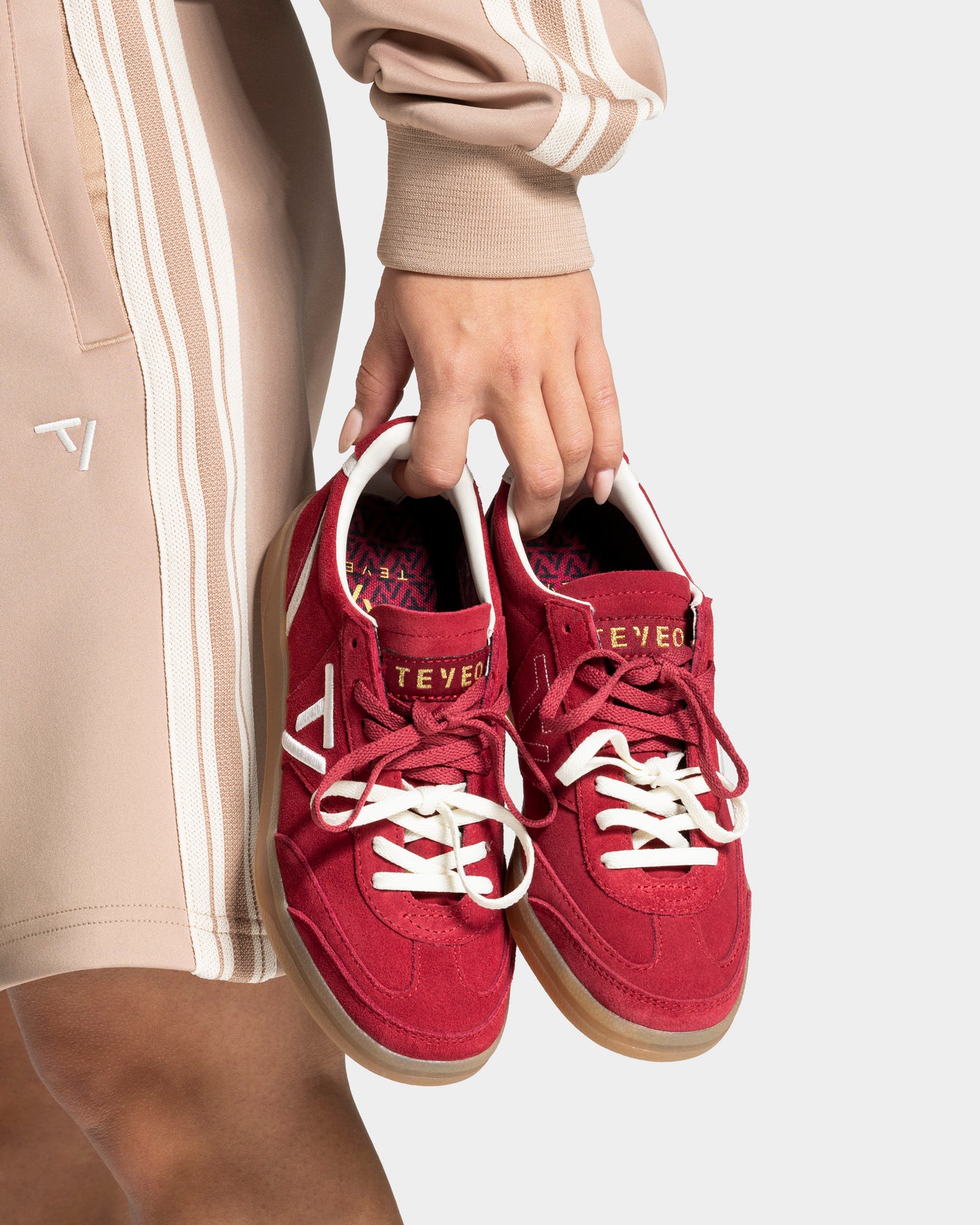 Zapatillas Classic Mujer «burdeos - blanco roto»